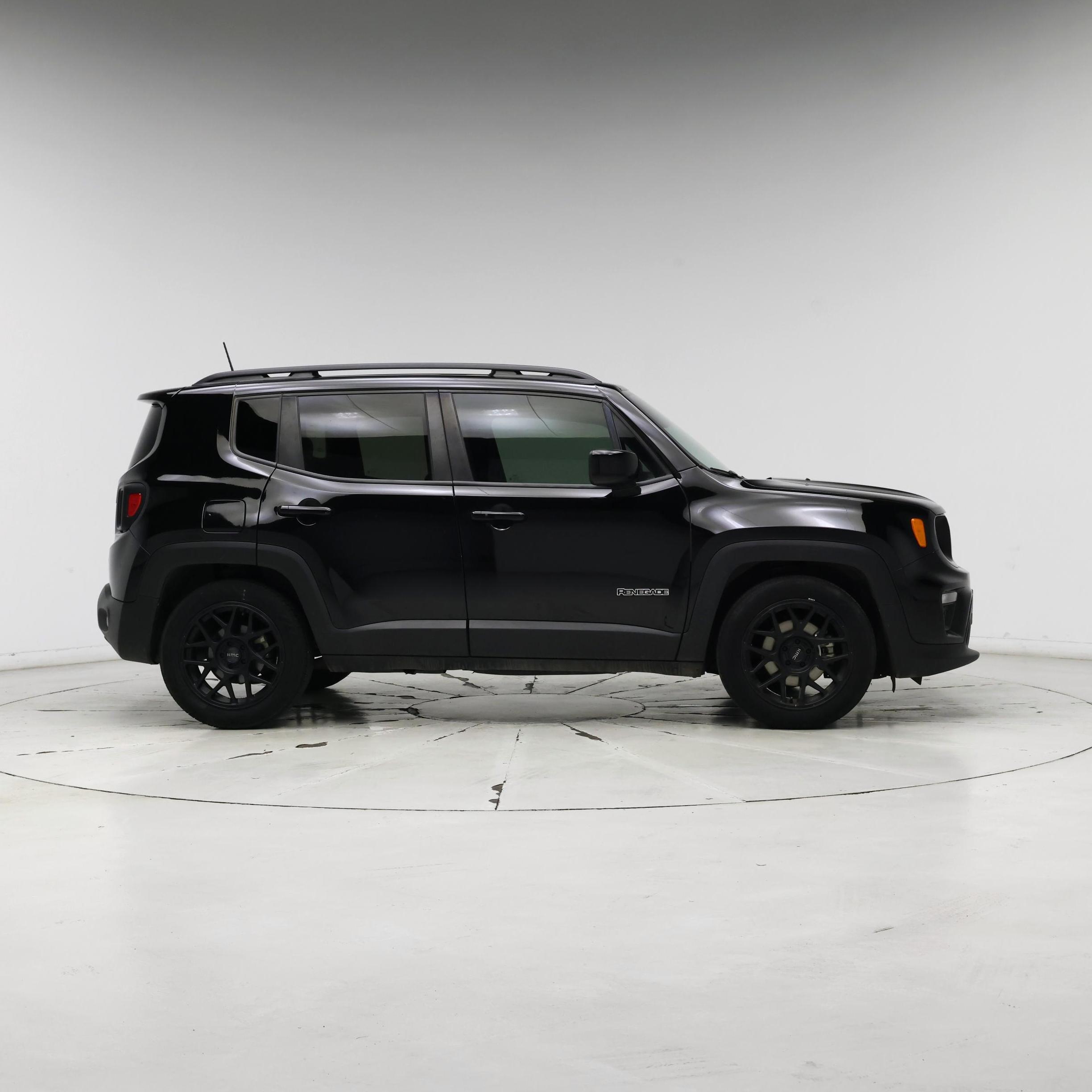 Thumbnail: 2021 Jeep Renegade - 7