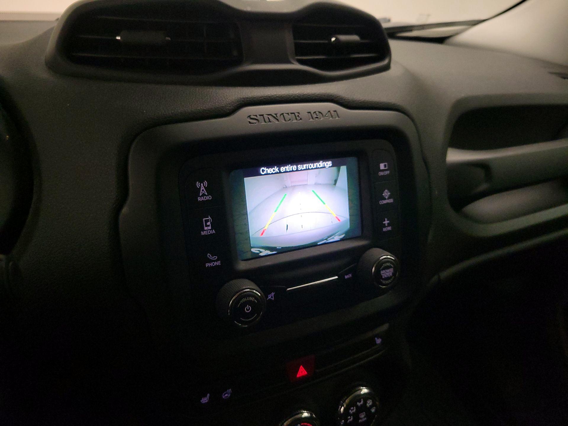Thumbnail: 2015 Jeep Renegade - 14