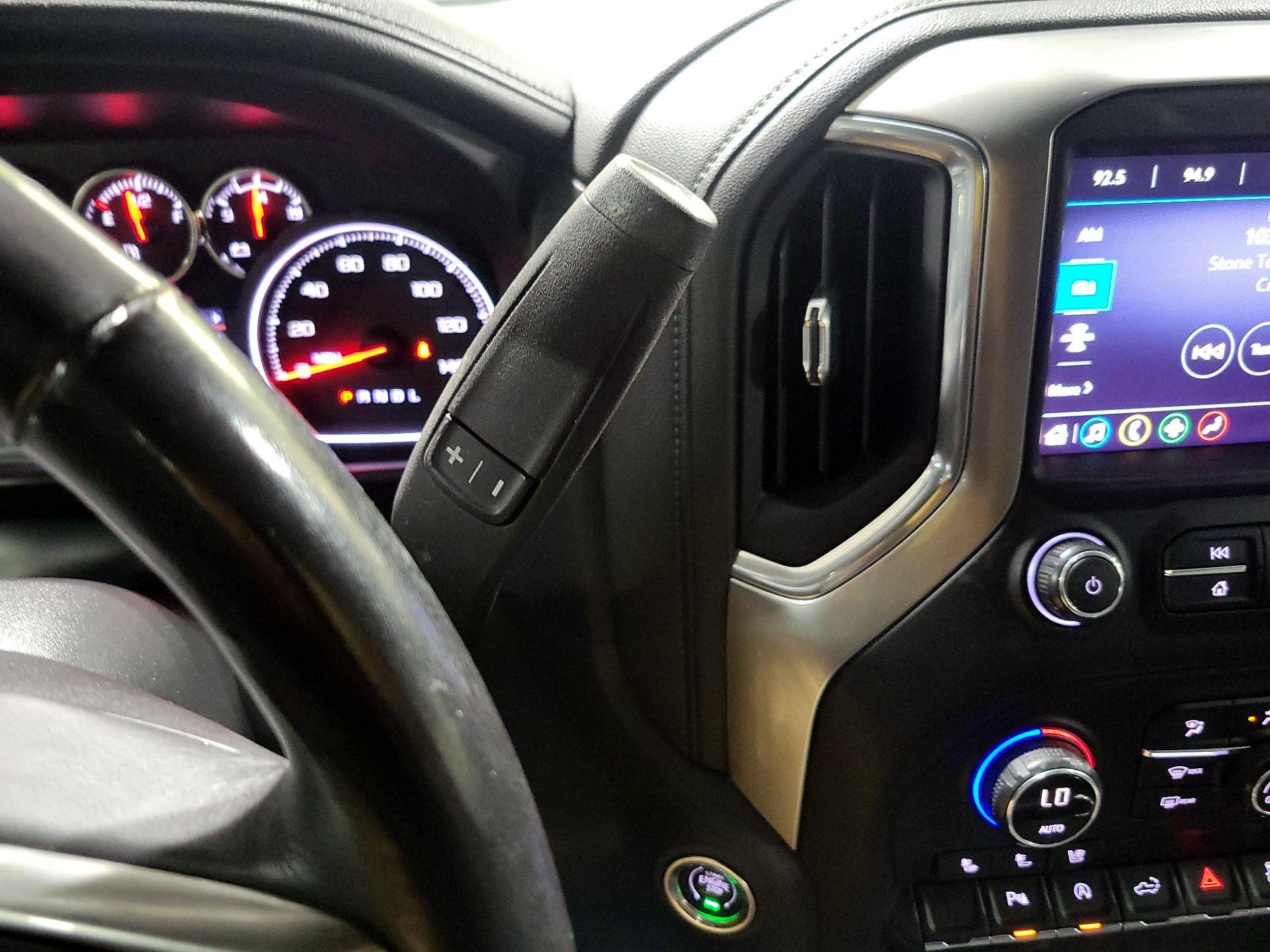 Thumbnail: 2020 Chevrolet Silverado 1500 - 17