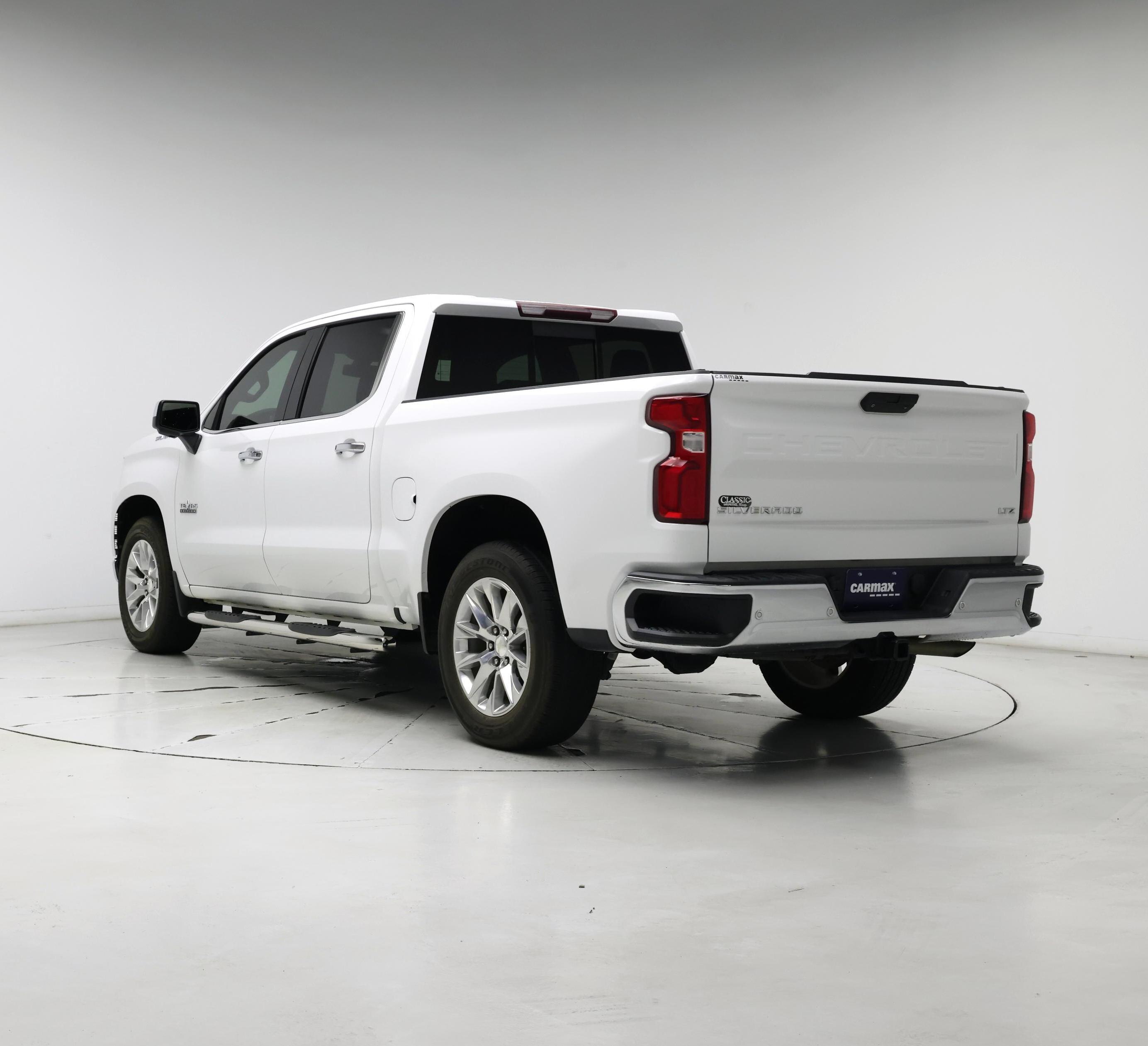 Thumbnail: 2020 Chevrolet Silverado 1500 - 2