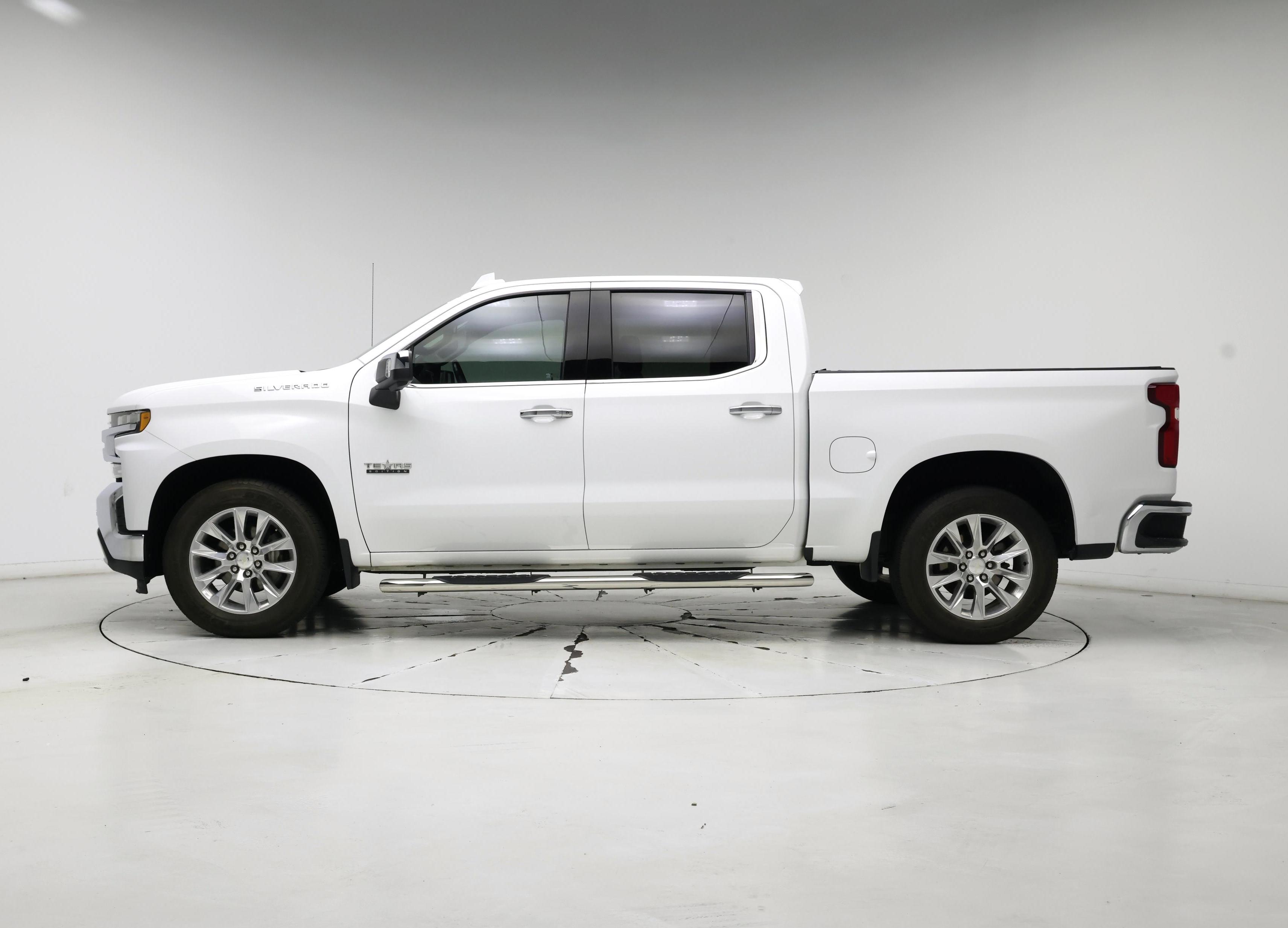 Thumbnail: 2020 Chevrolet Silverado 1500 - 3