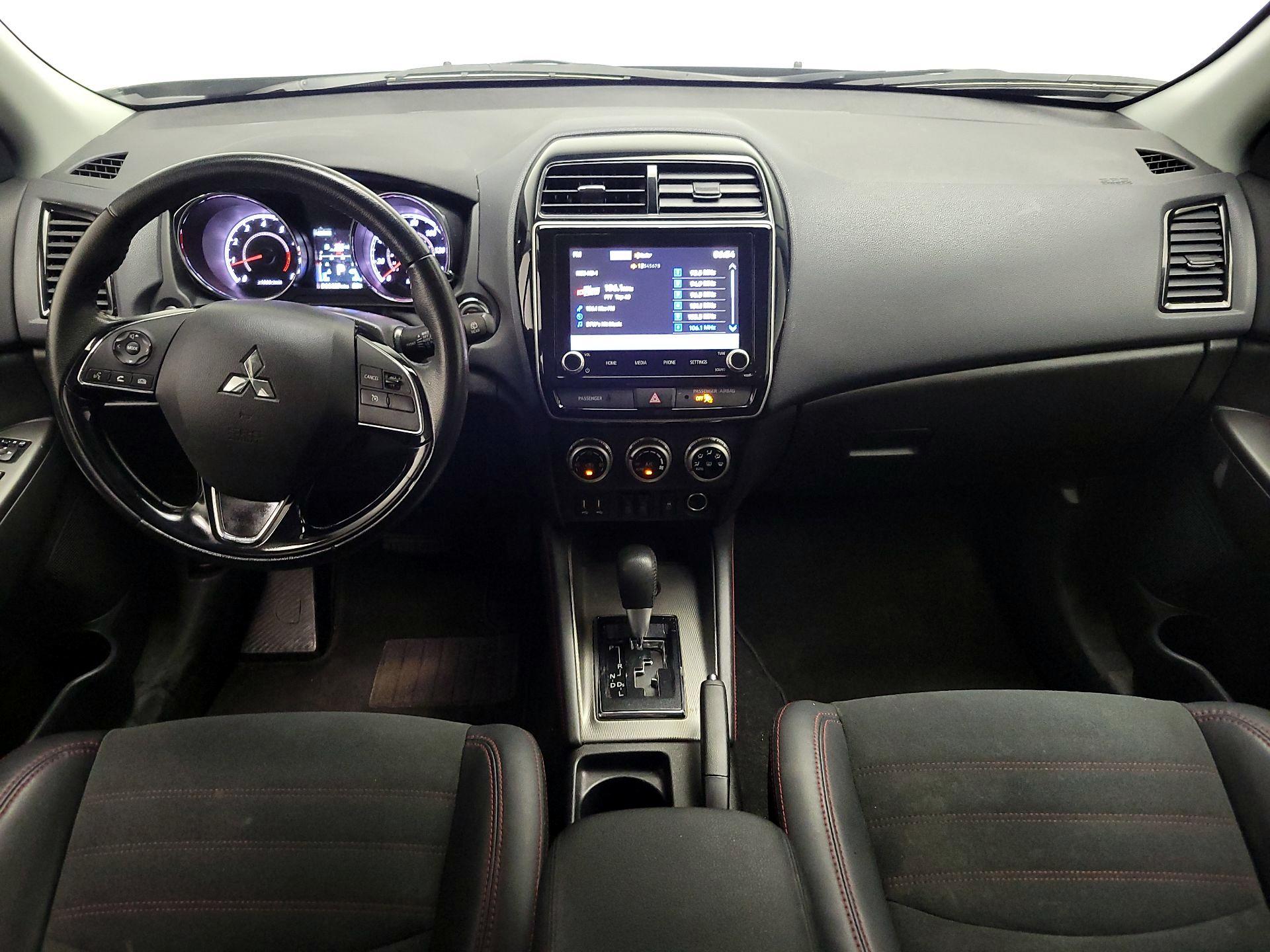 Thumbnail: 2022 Mitsubishi Outlander Sport - 9