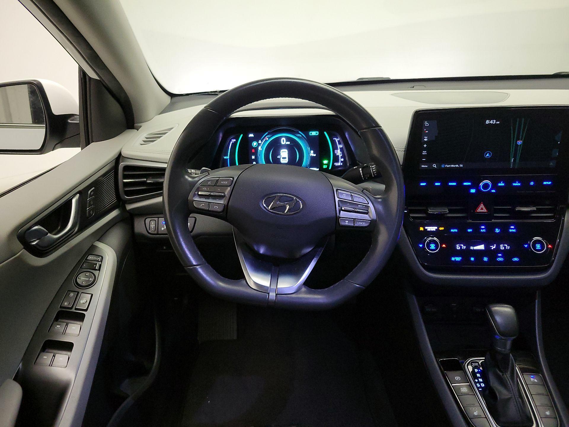 Thumbnail: 2020 Hyundai Ioniq - 10