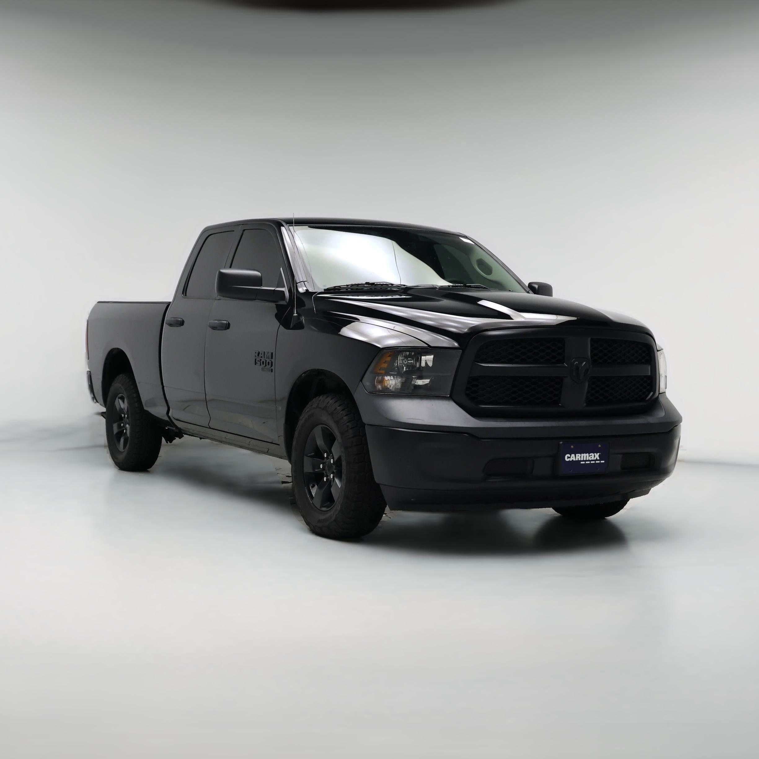 Thumbnail: 2021 RAM 1500 Classic - 1
