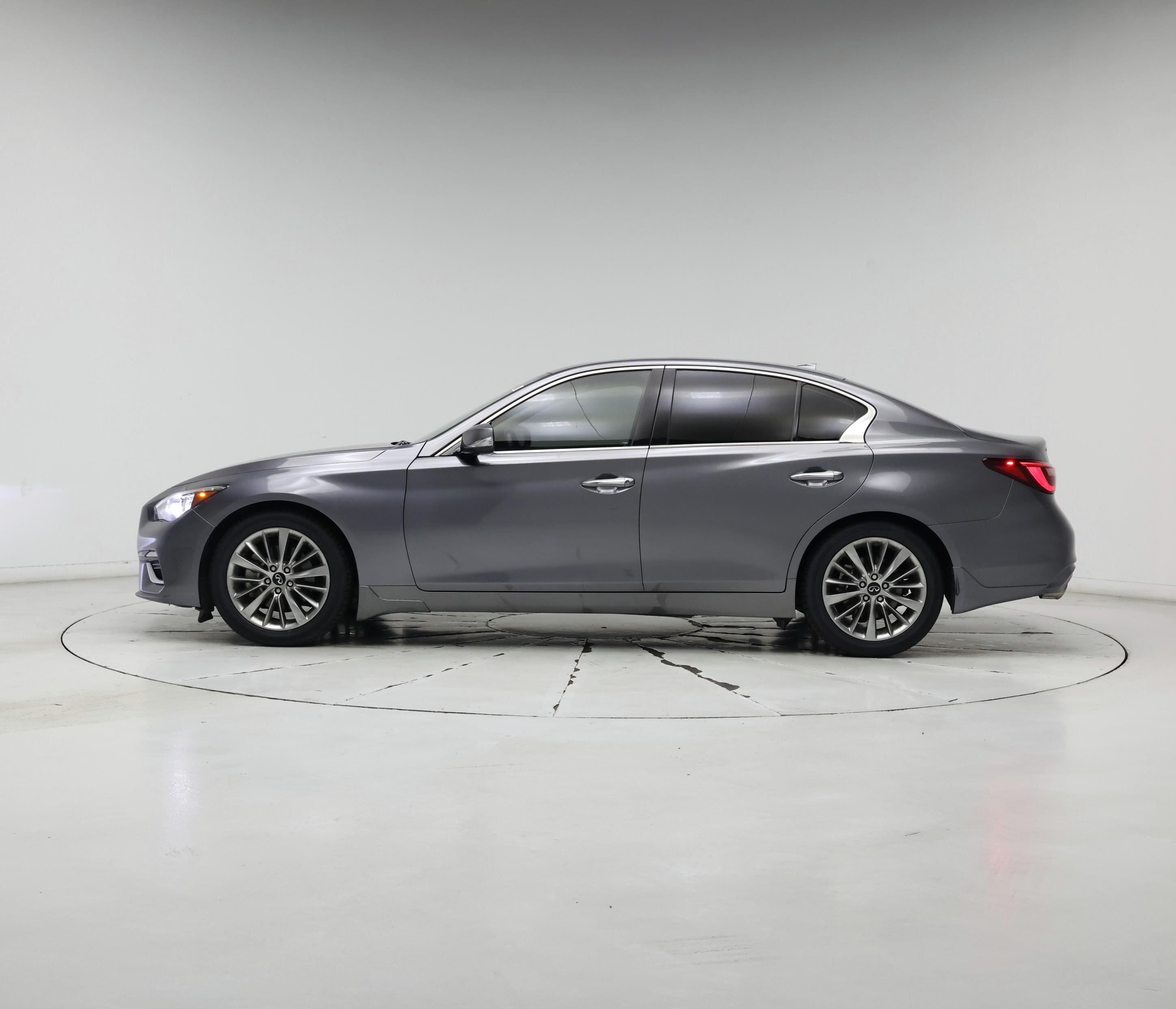 Thumbnail: 2020 INFINITI Q50 - 3