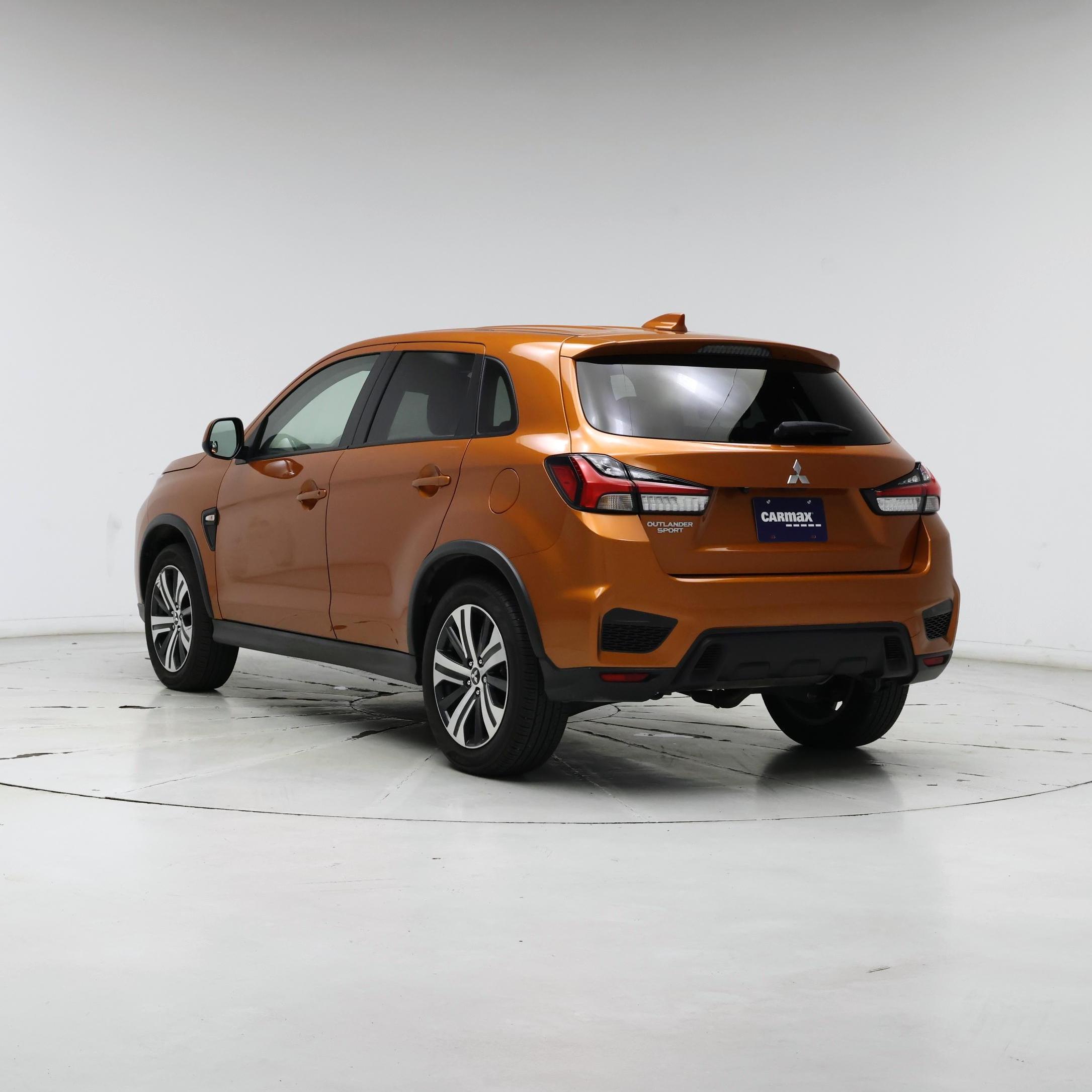 Thumbnail: 2023 Mitsubishi Outlander Sport - 2