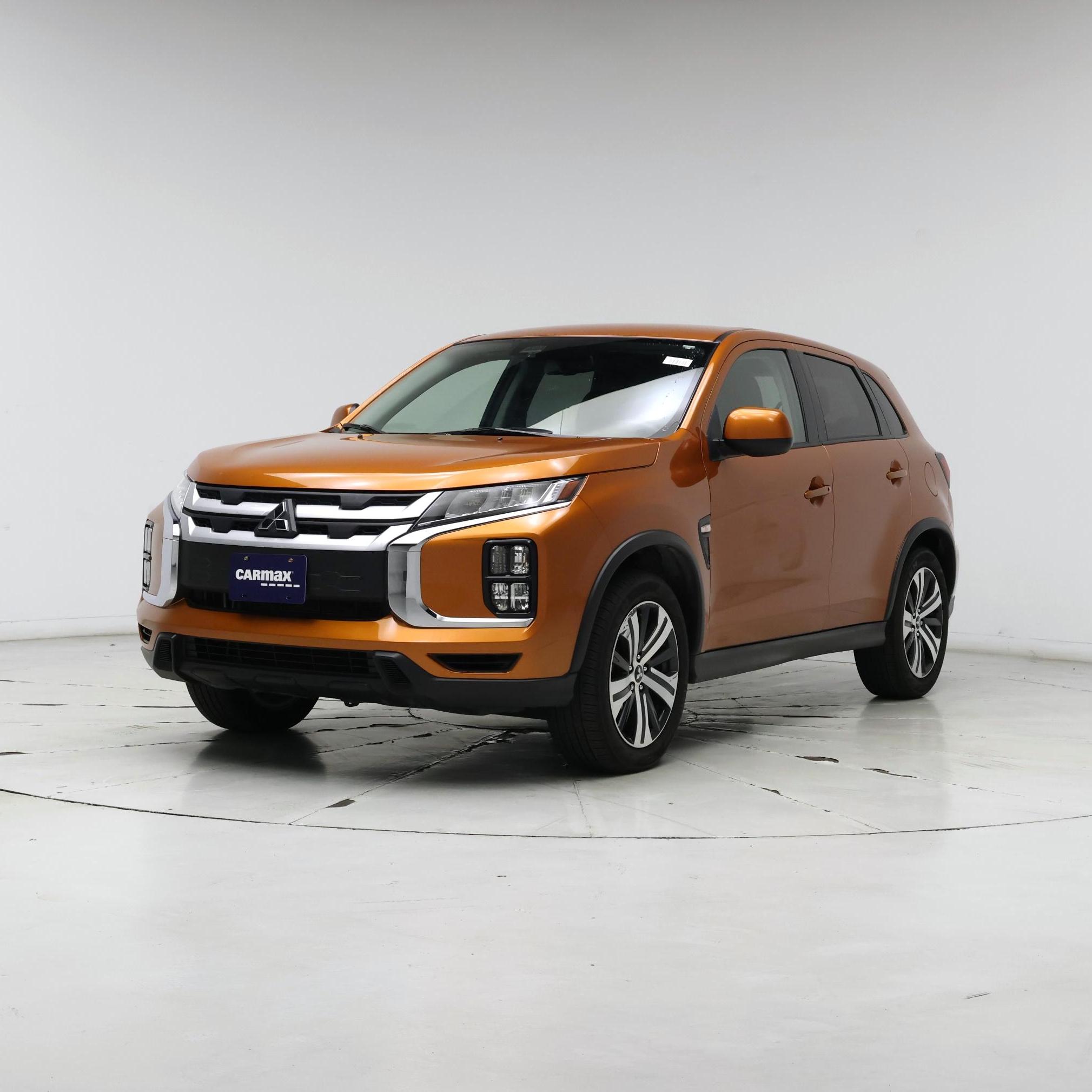 Thumbnail: 2023 Mitsubishi Outlander Sport - 4