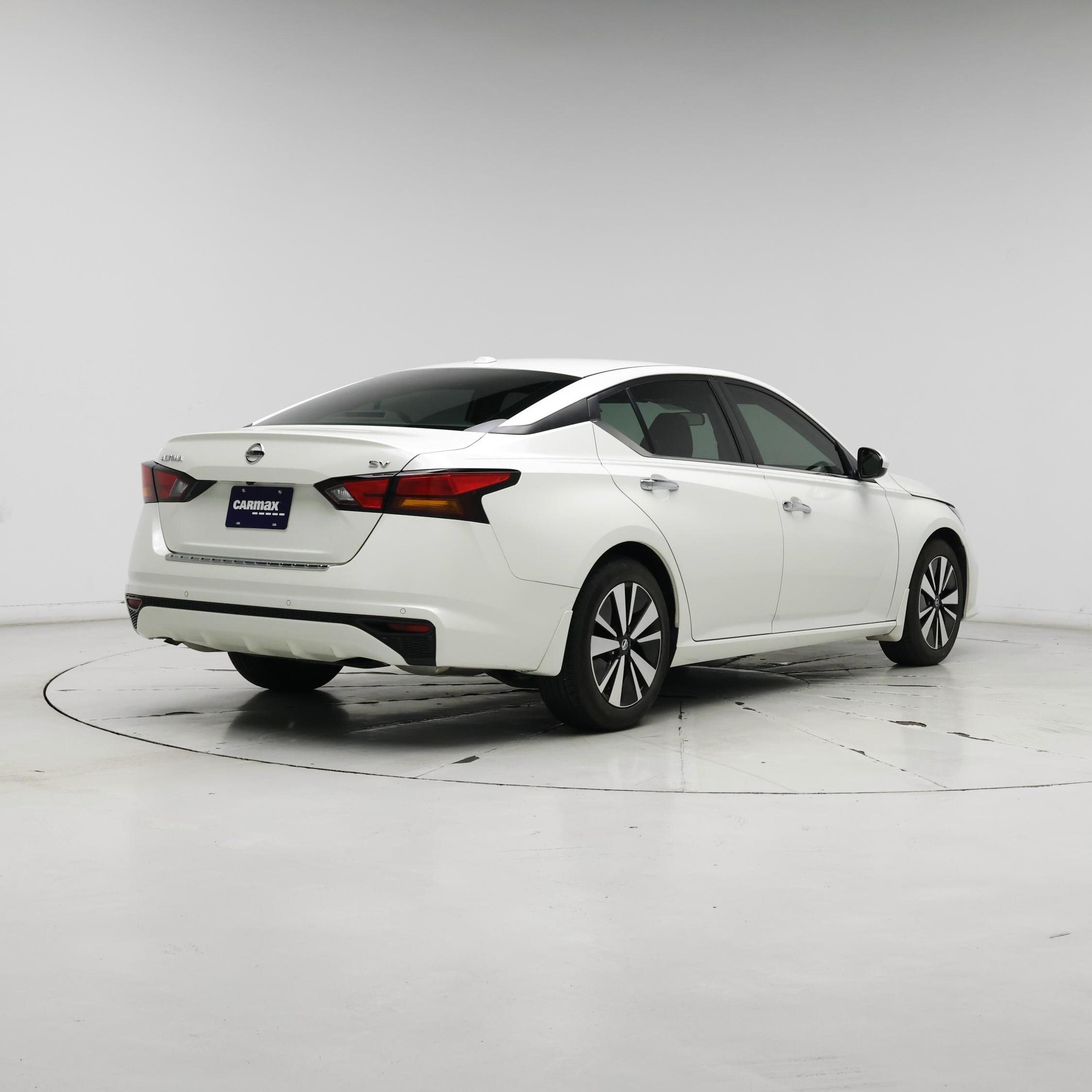Thumbnail: 2021 Nissan Altima - 8