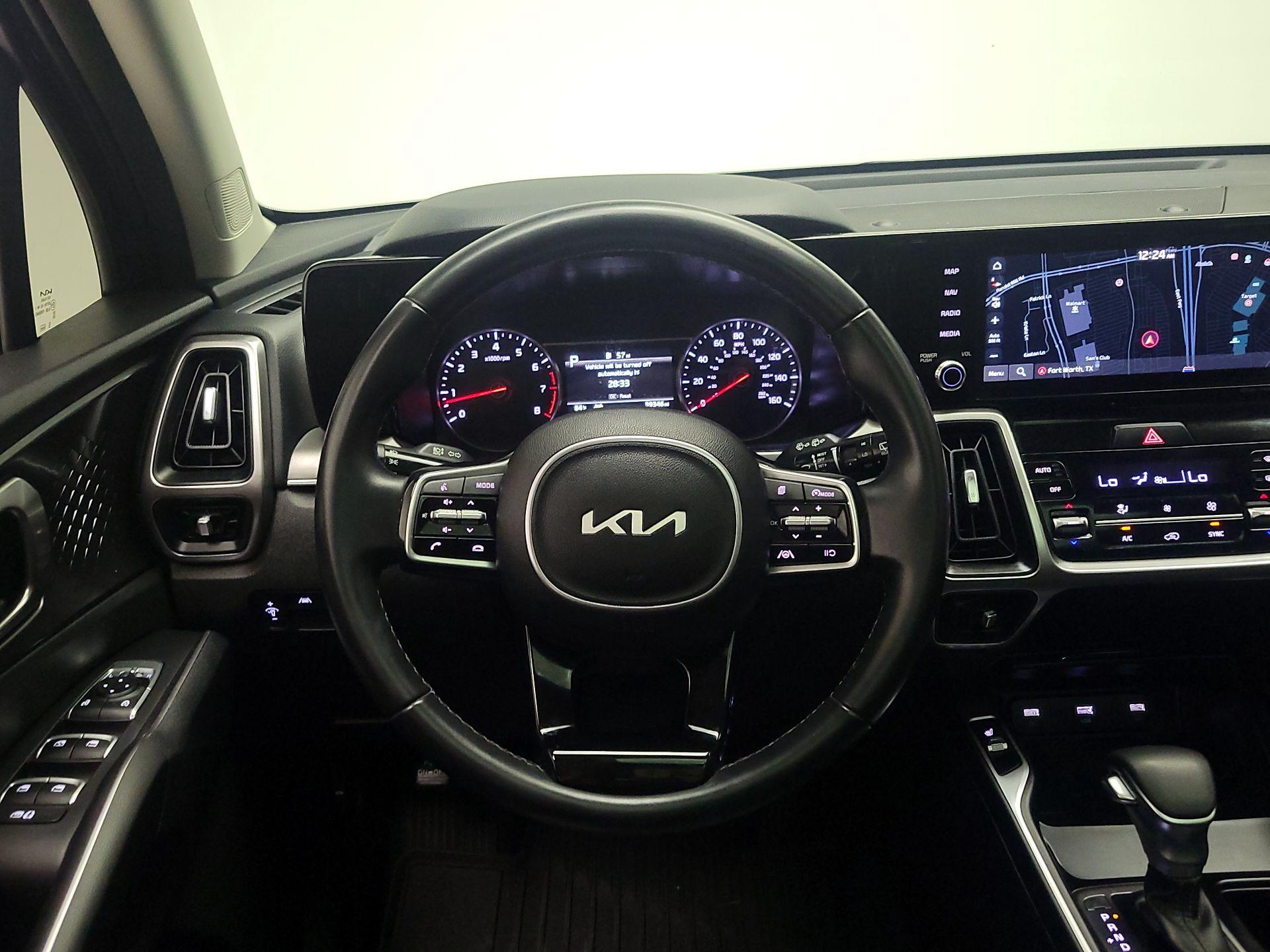 Thumbnail: 2022 Kia Sorento - 10