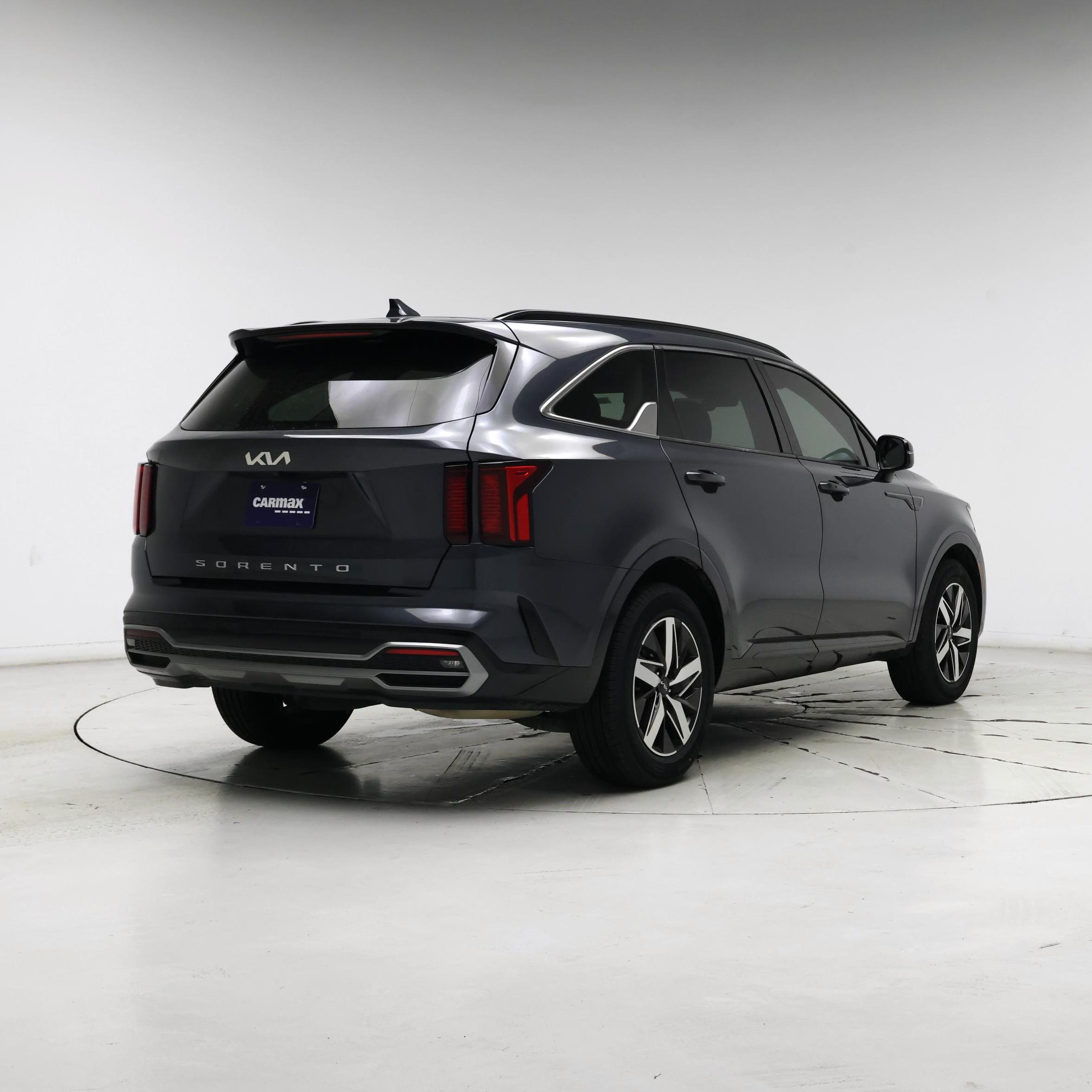 Thumbnail: 2022 Kia Sorento - 8