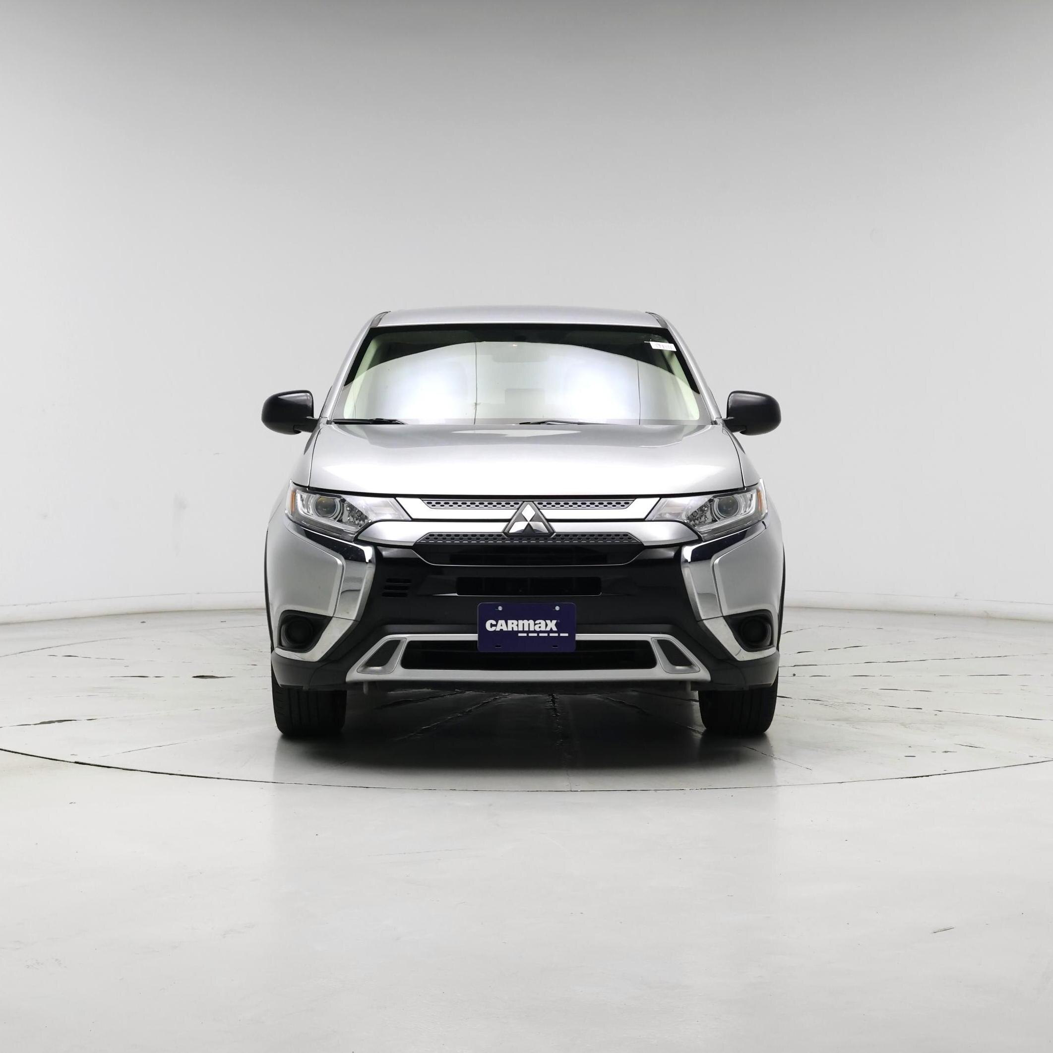 Thumbnail: 2020 Mitsubishi Outlander - 5