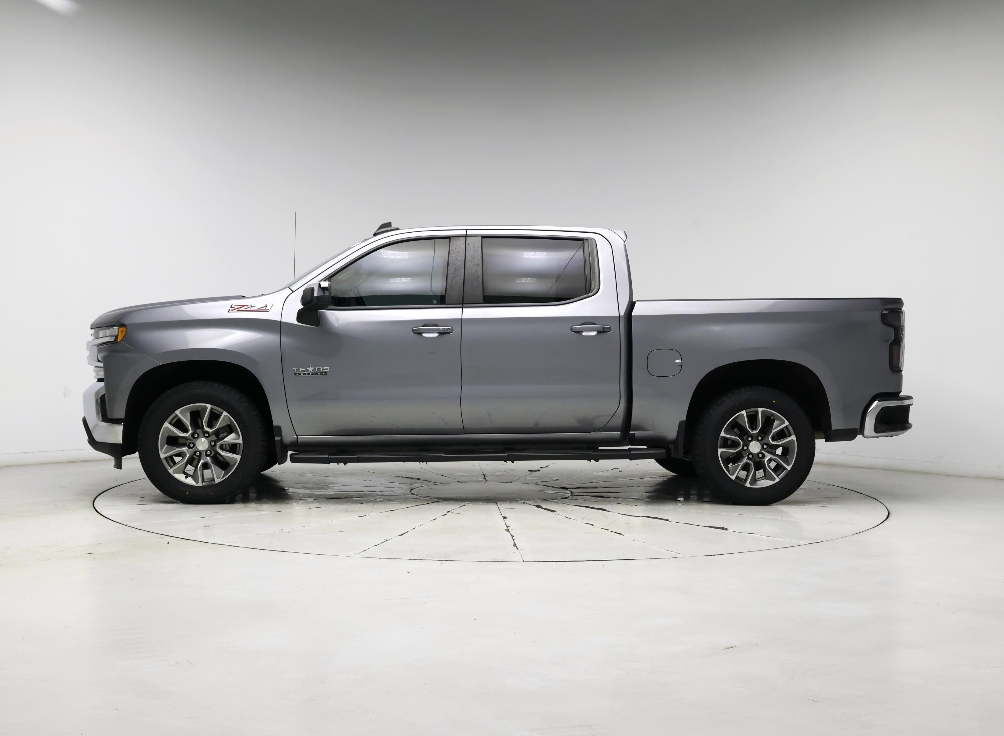 Thumbnail: 2022 Chevrolet Silverado 1500 - 3