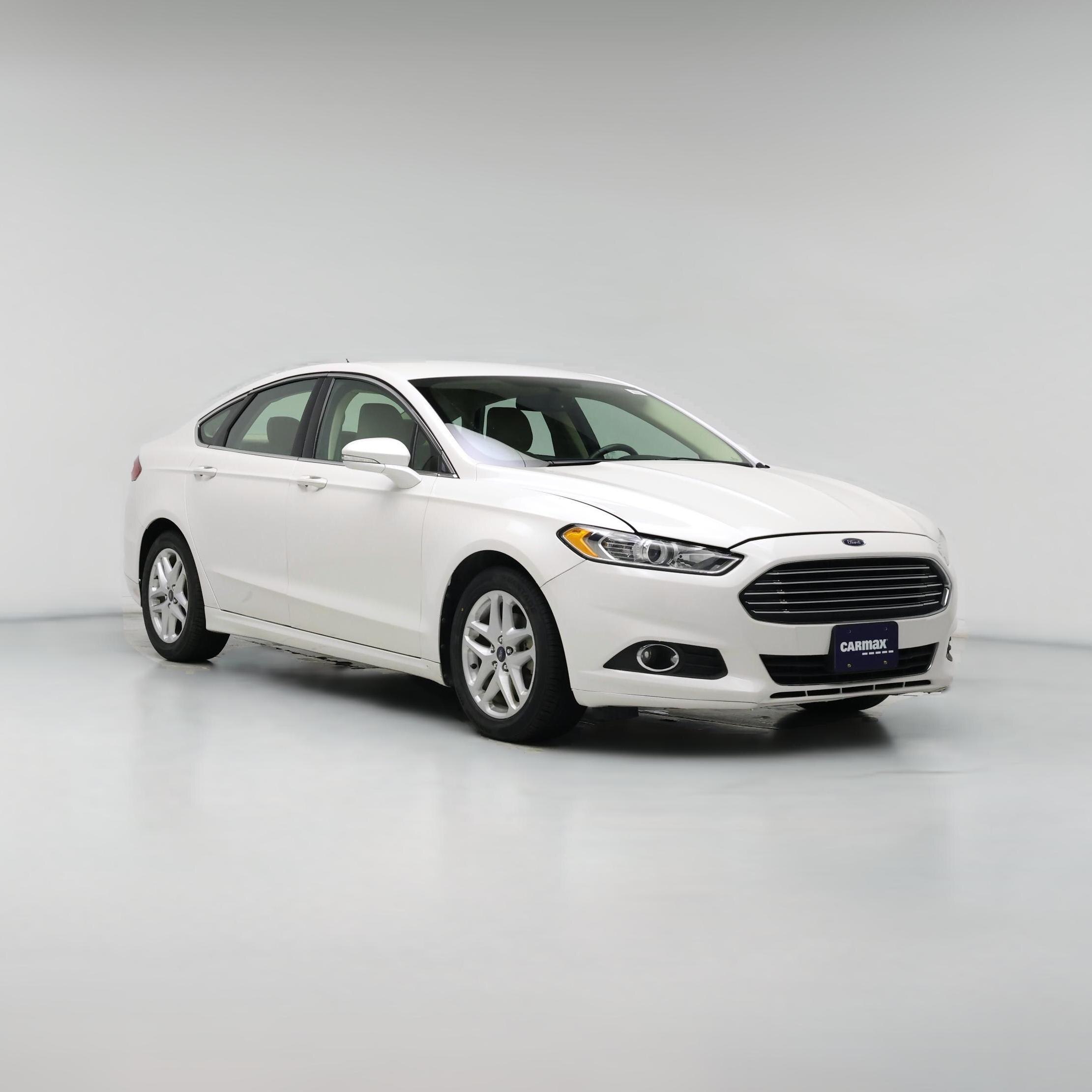 Thumbnail: 2015 Ford Fusion - 1