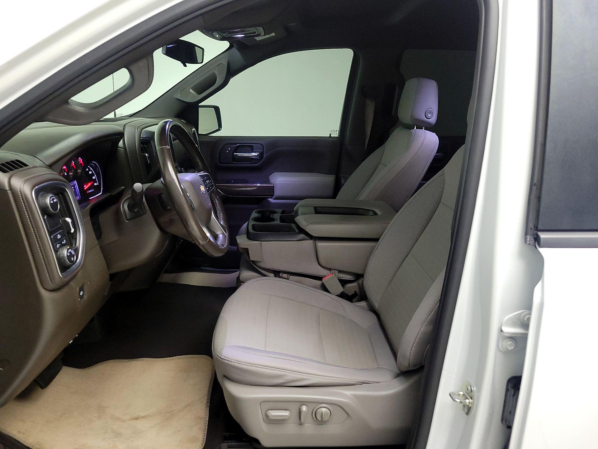 Thumbnail: 2020 Chevrolet Silverado 1500 - 11