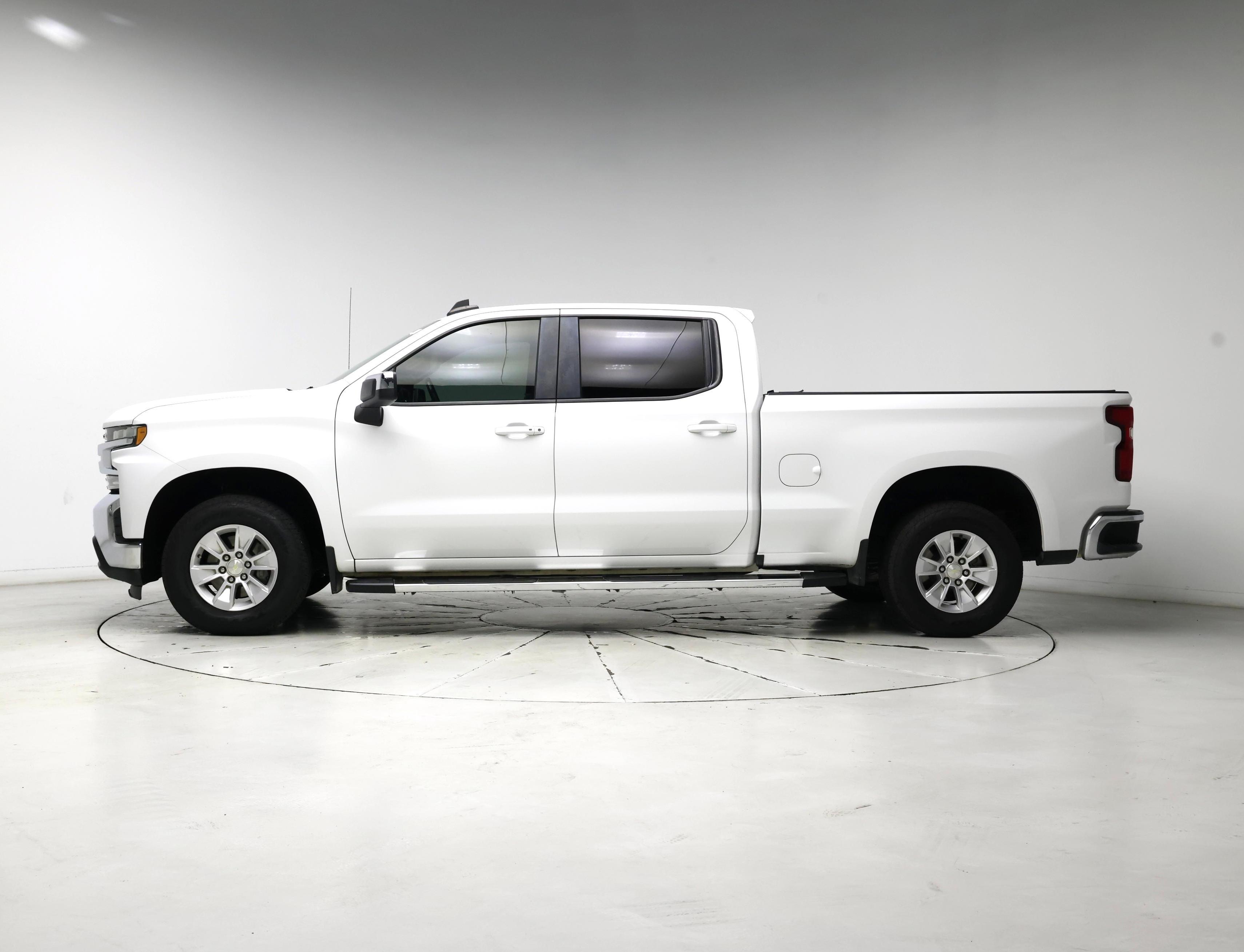 Thumbnail: 2020 Chevrolet Silverado 1500 - 3