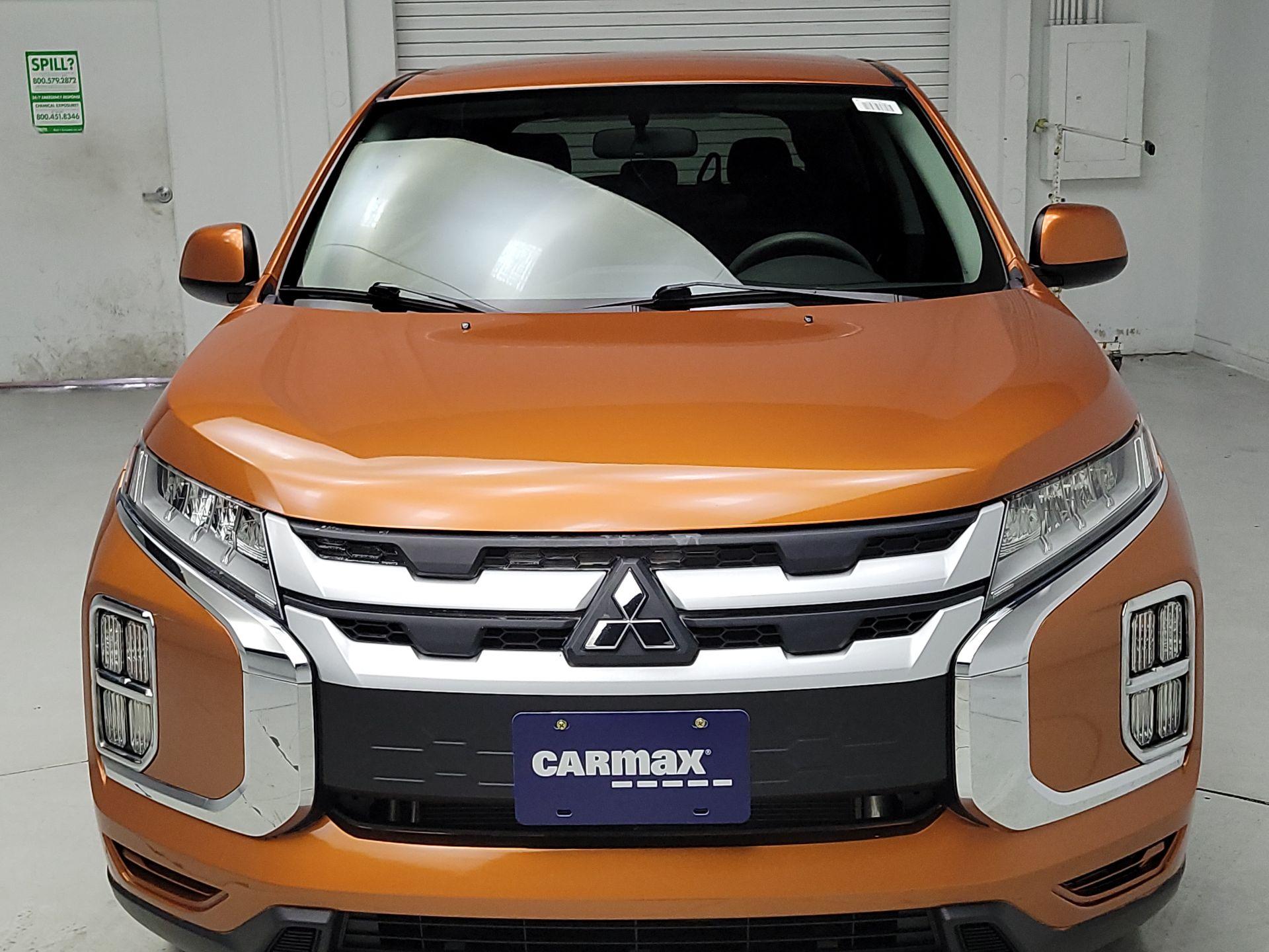 Thumbnail: 2020 Mitsubishi Outlander Sport - 2