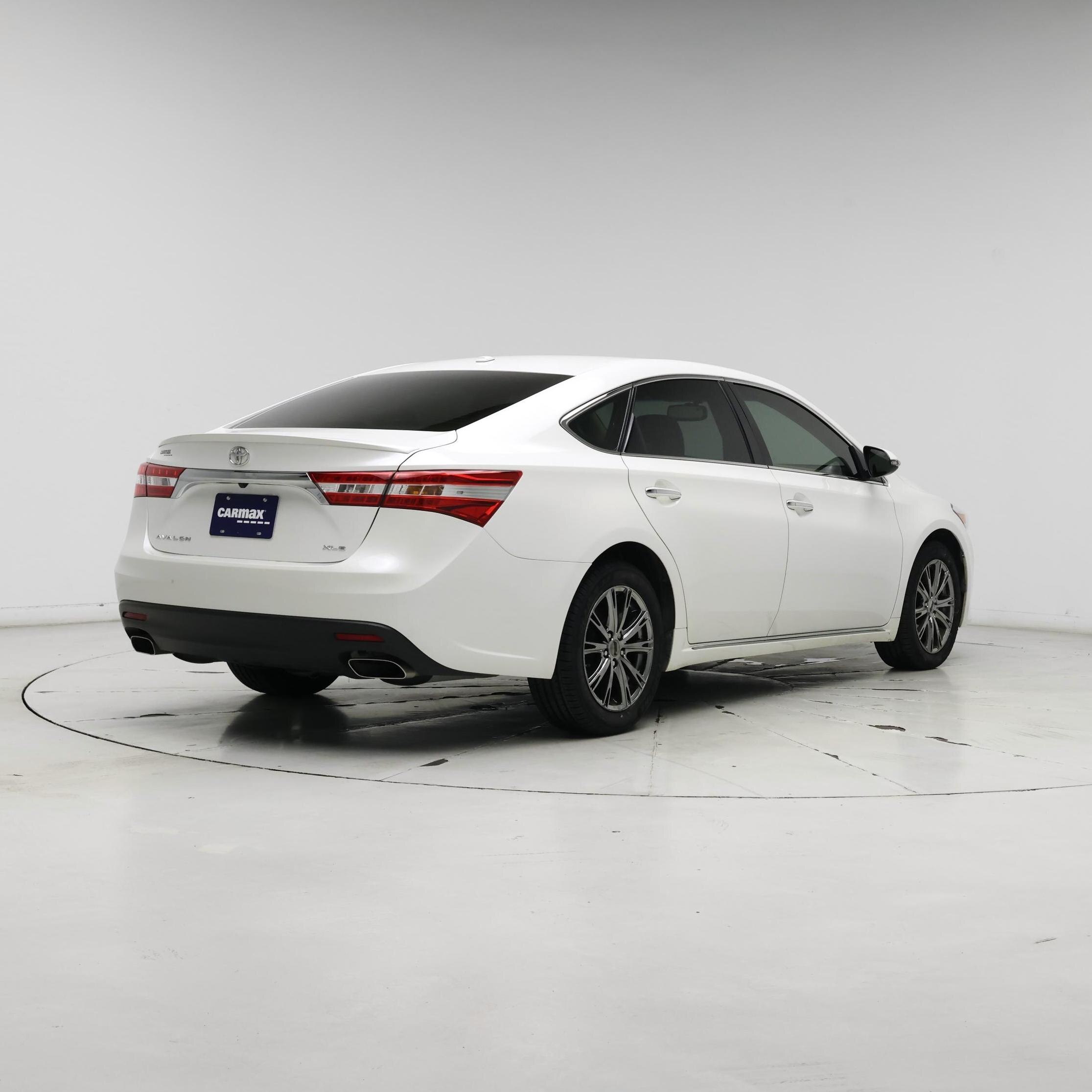Thumbnail: 2015 Toyota Avalon - 8