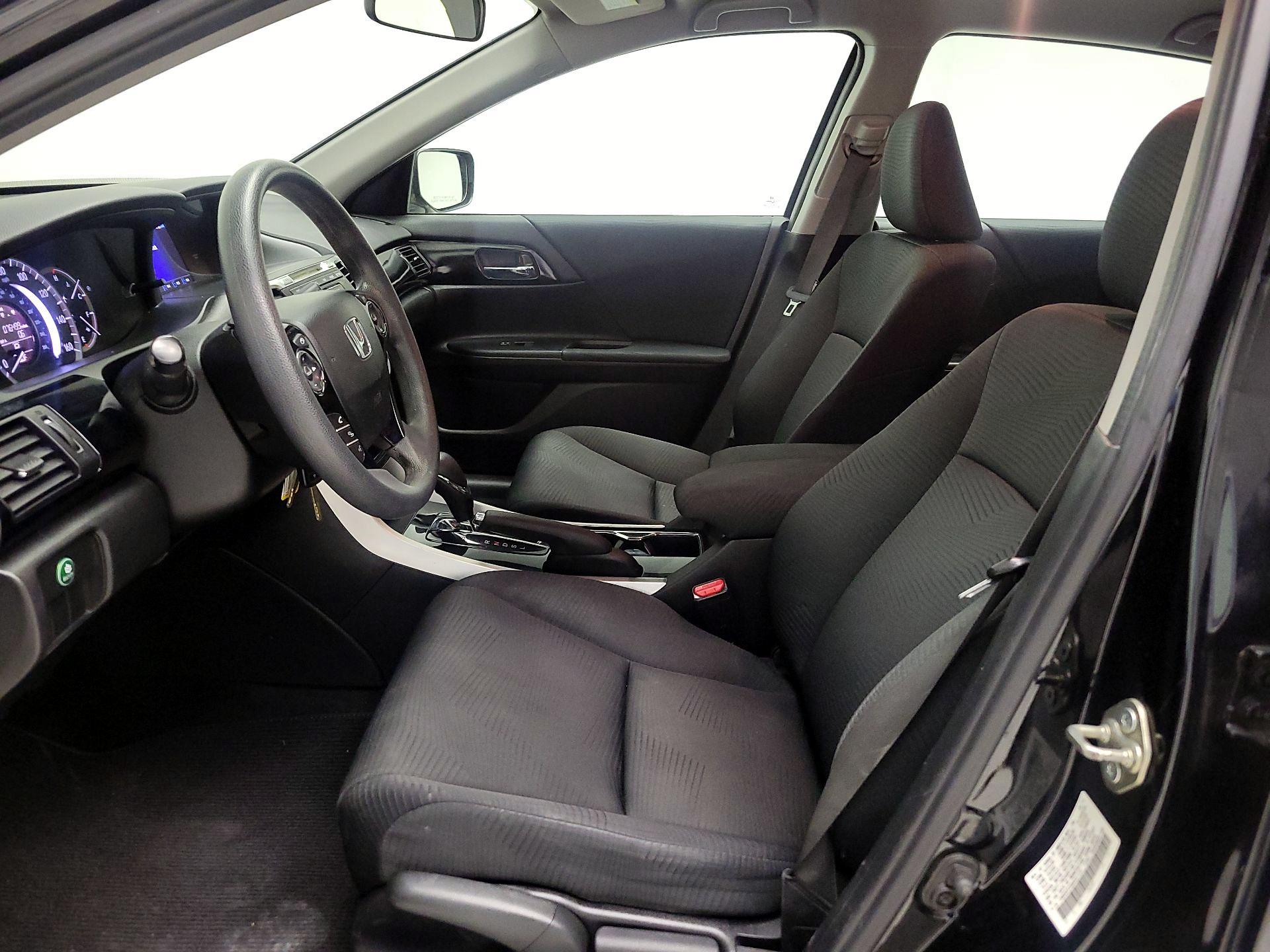 Thumbnail: 2016 Honda Accord - 11