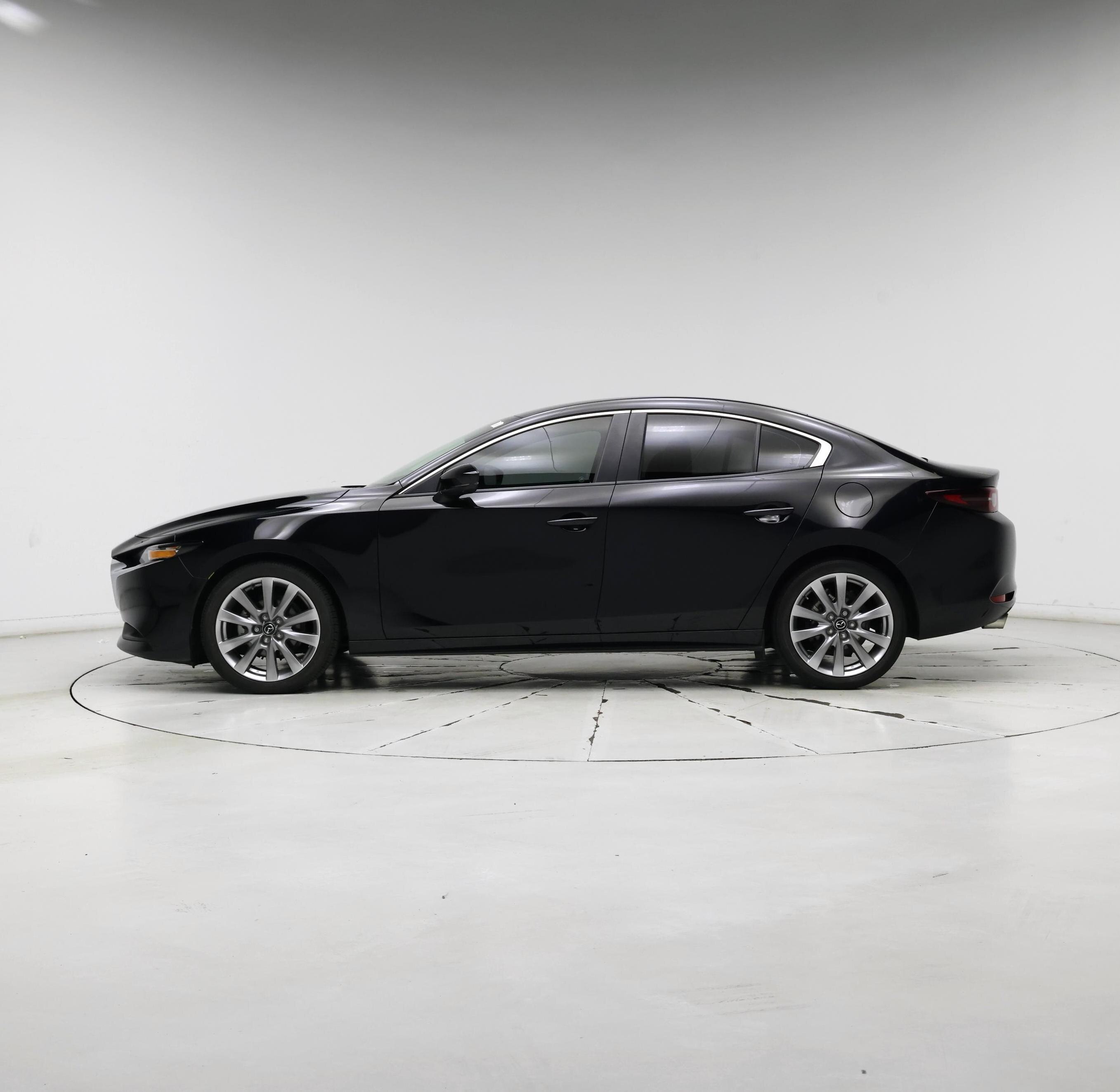 Thumbnail: 2021 Mazda Mazda3 - 3