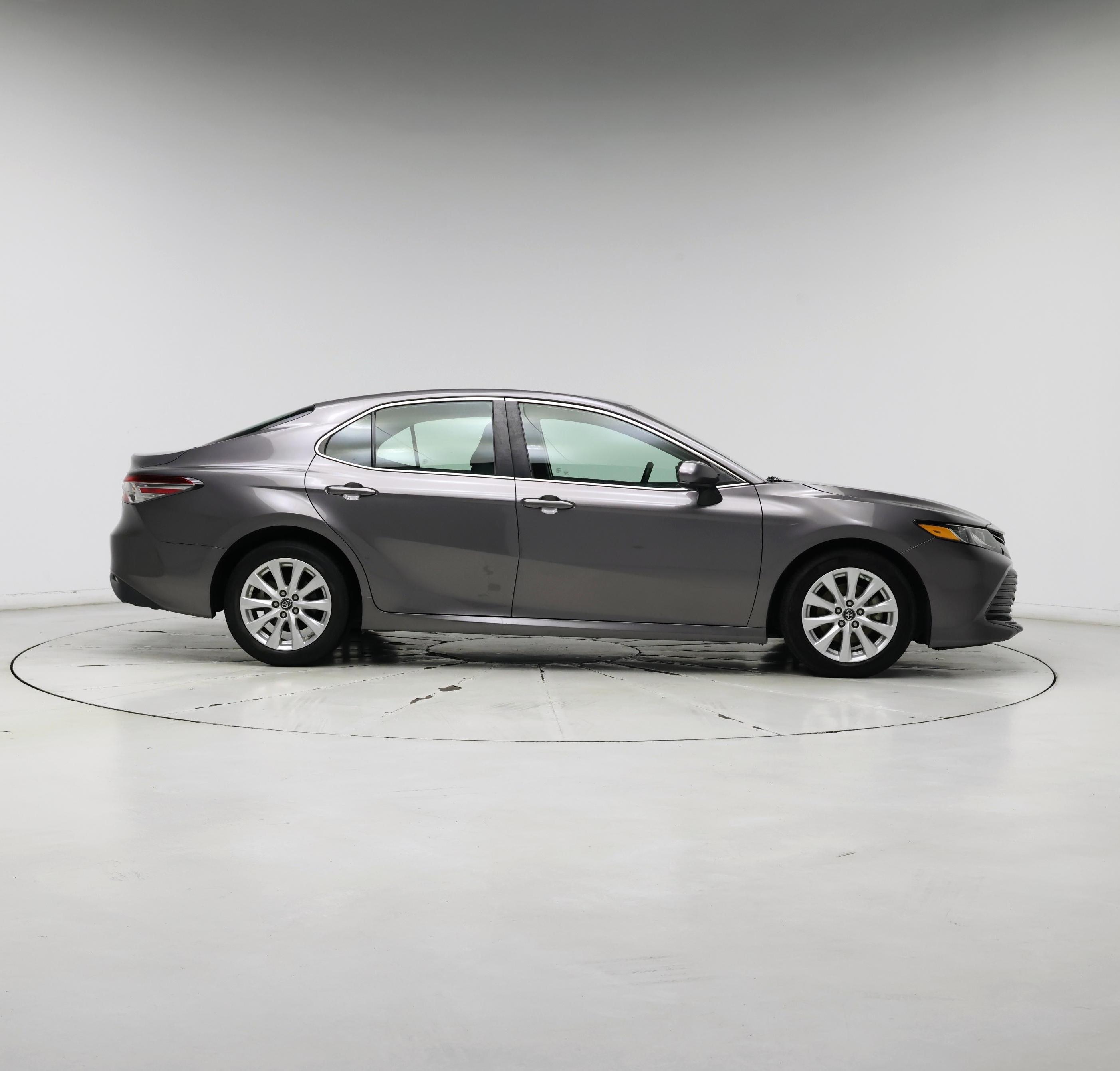 Thumbnail: 2018 Toyota Camry - 7