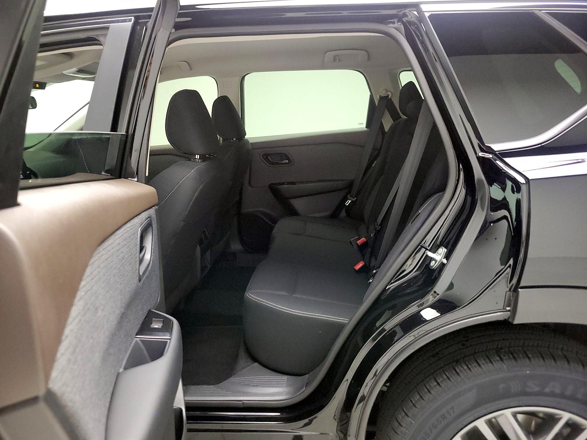 Thumbnail: 2023 Nissan Rogue - 19