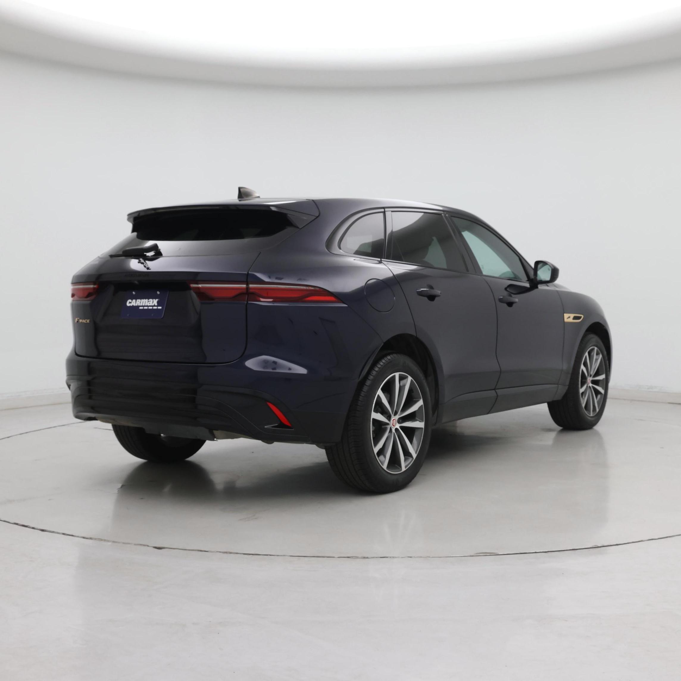 Thumbnail: 2022 Jaguar F-Pace - 8