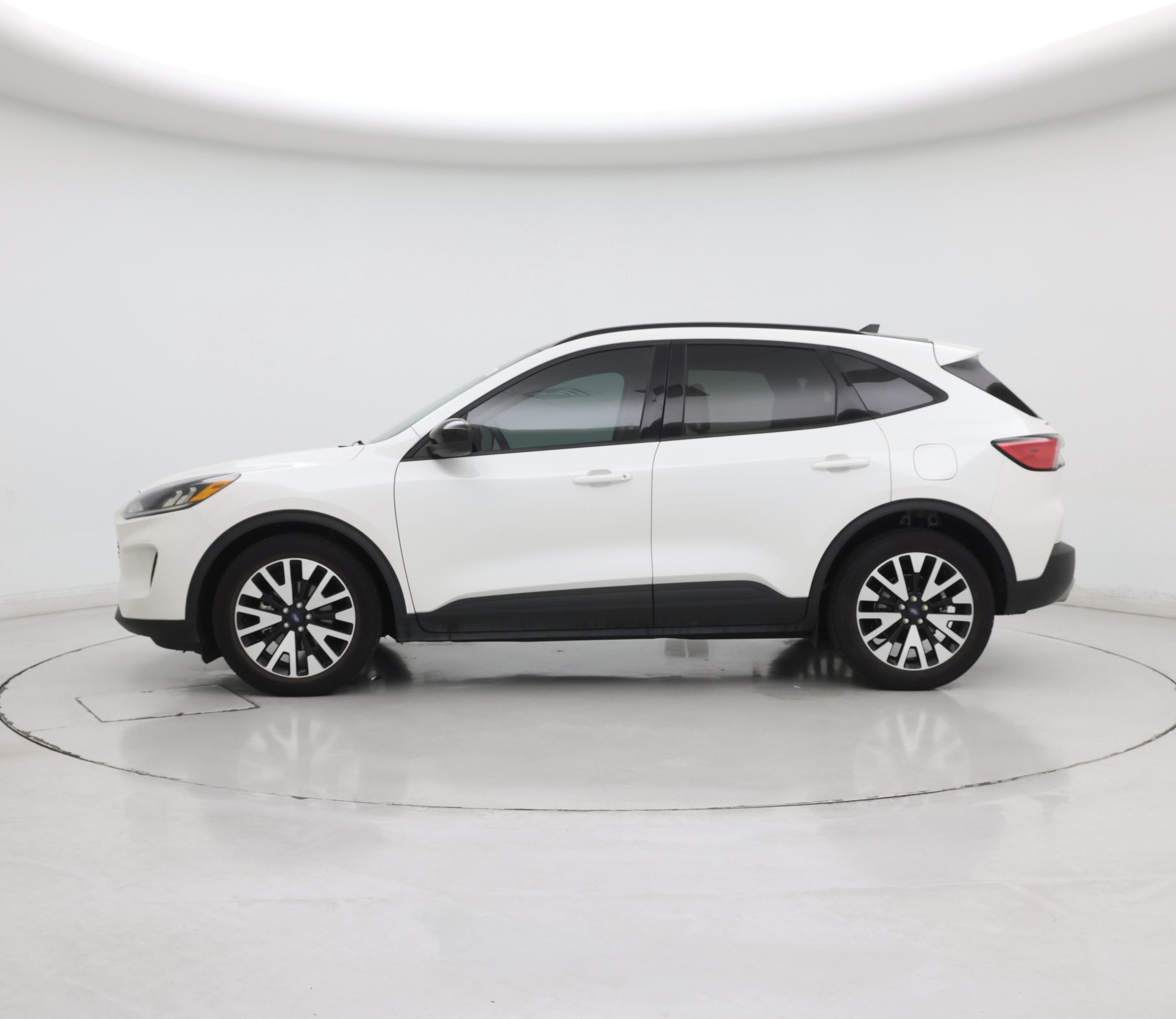 Thumbnail: 2020 Ford Escape - 3