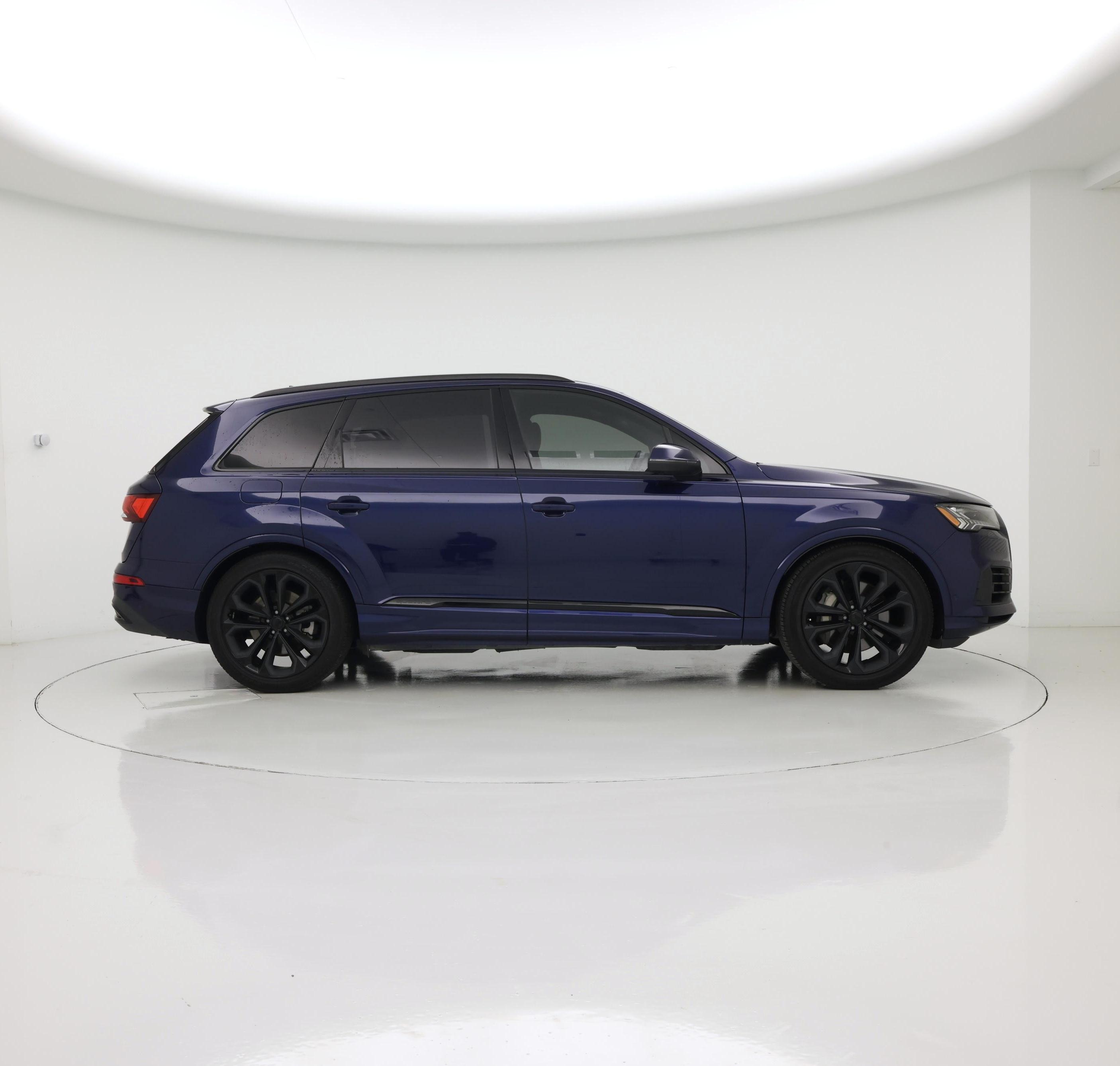Thumbnail: 2021 Audi Q7 - 7