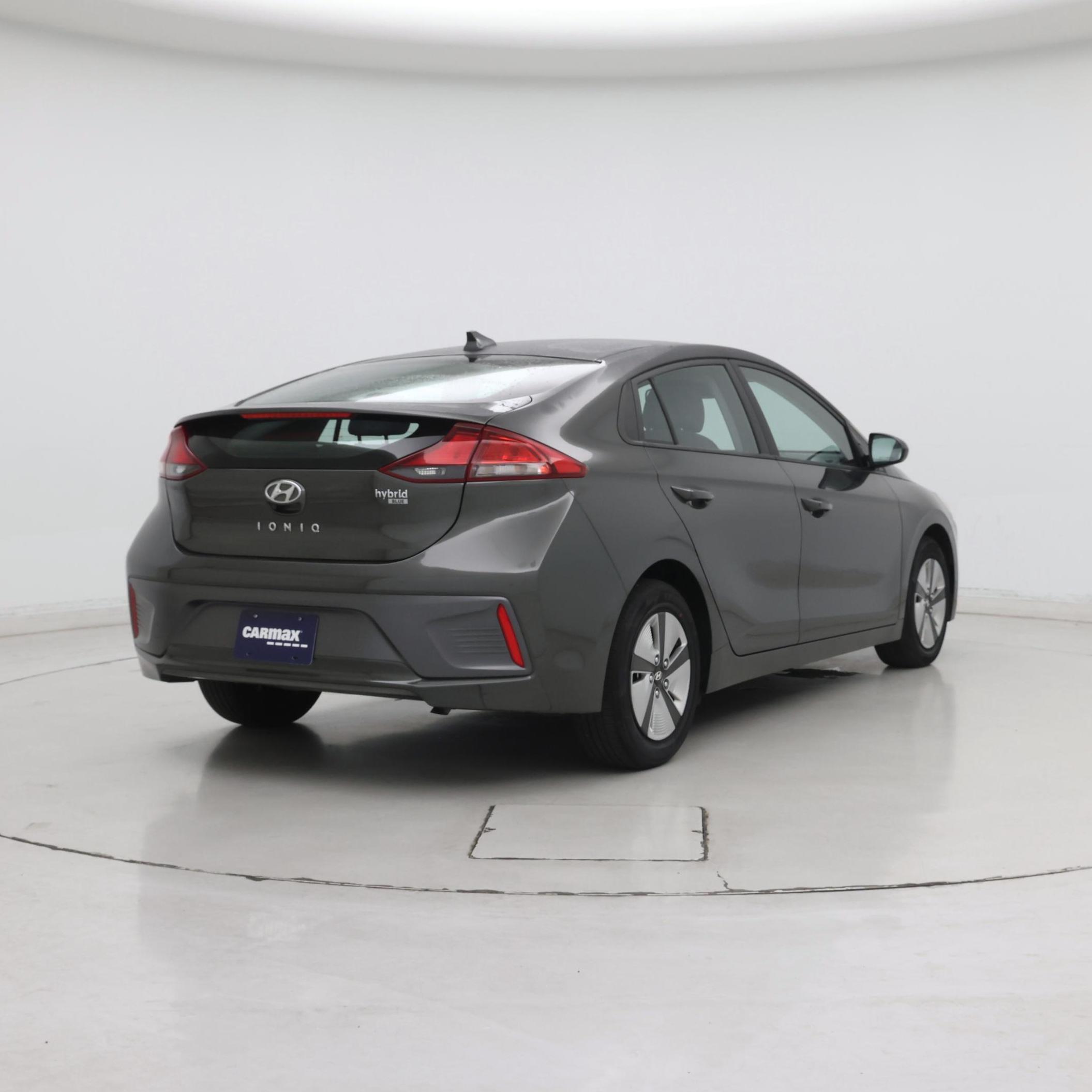 Thumbnail: 2022 Hyundai Ioniq - 8