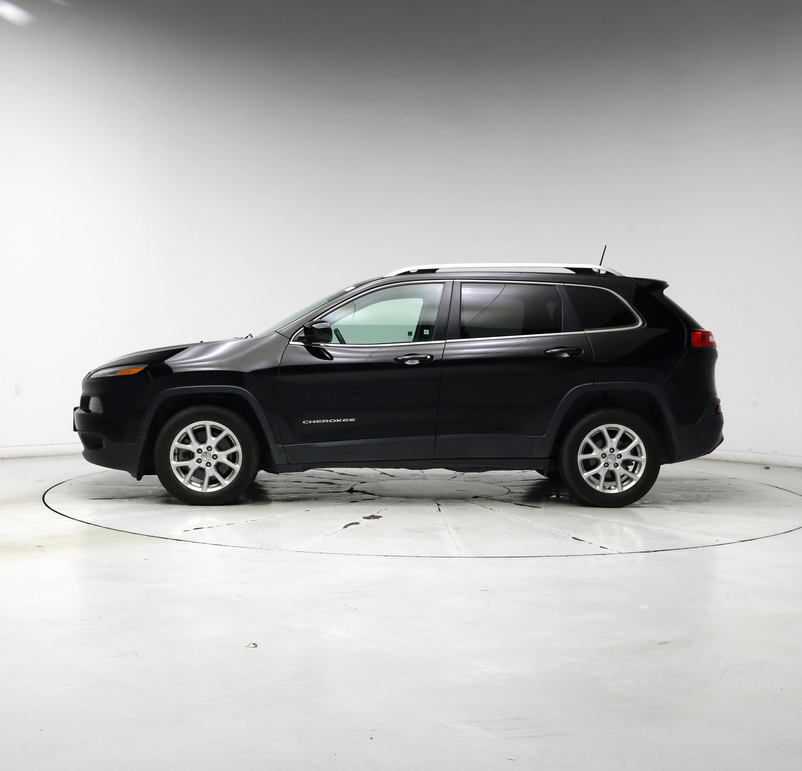 Thumbnail: 2018 Jeep Cherokee - 3