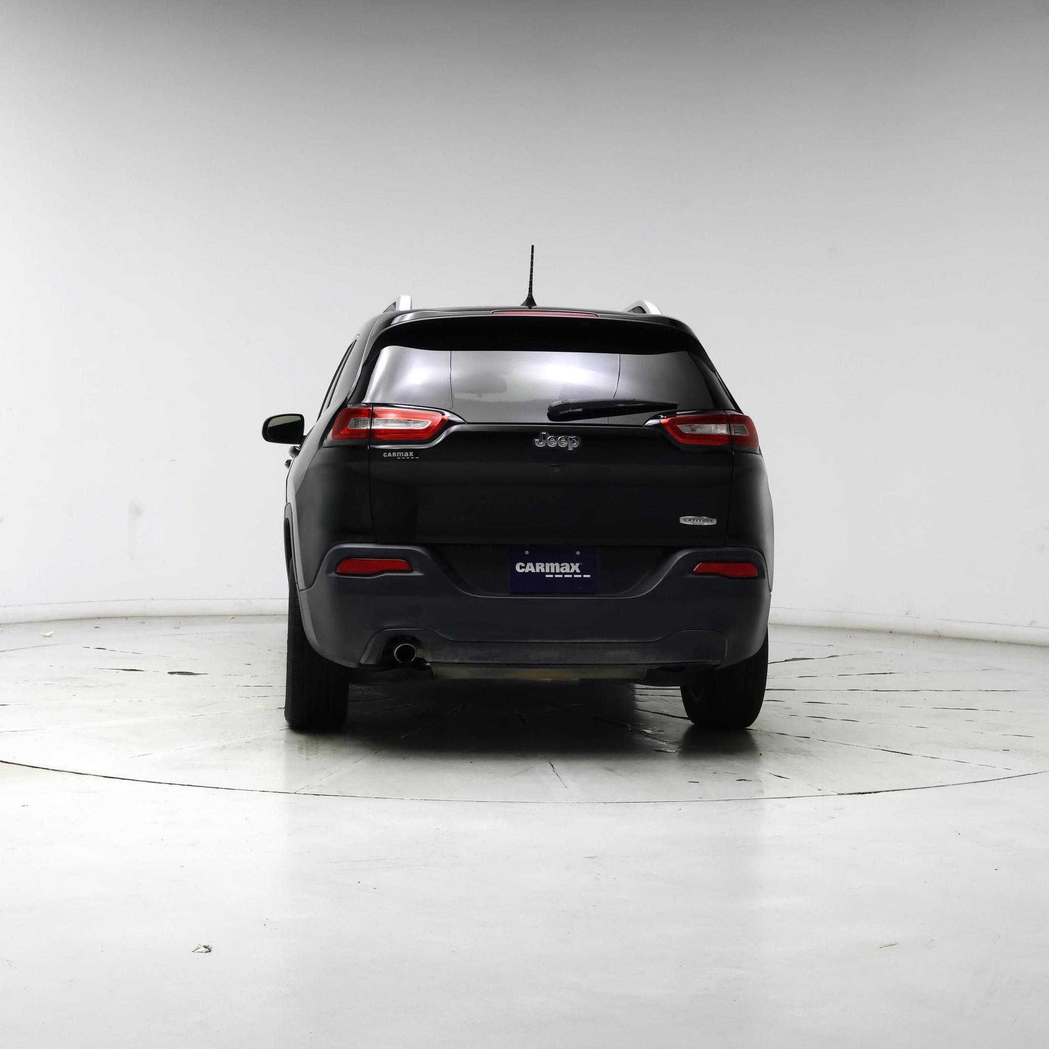 Thumbnail: 2018 Jeep Cherokee - 6