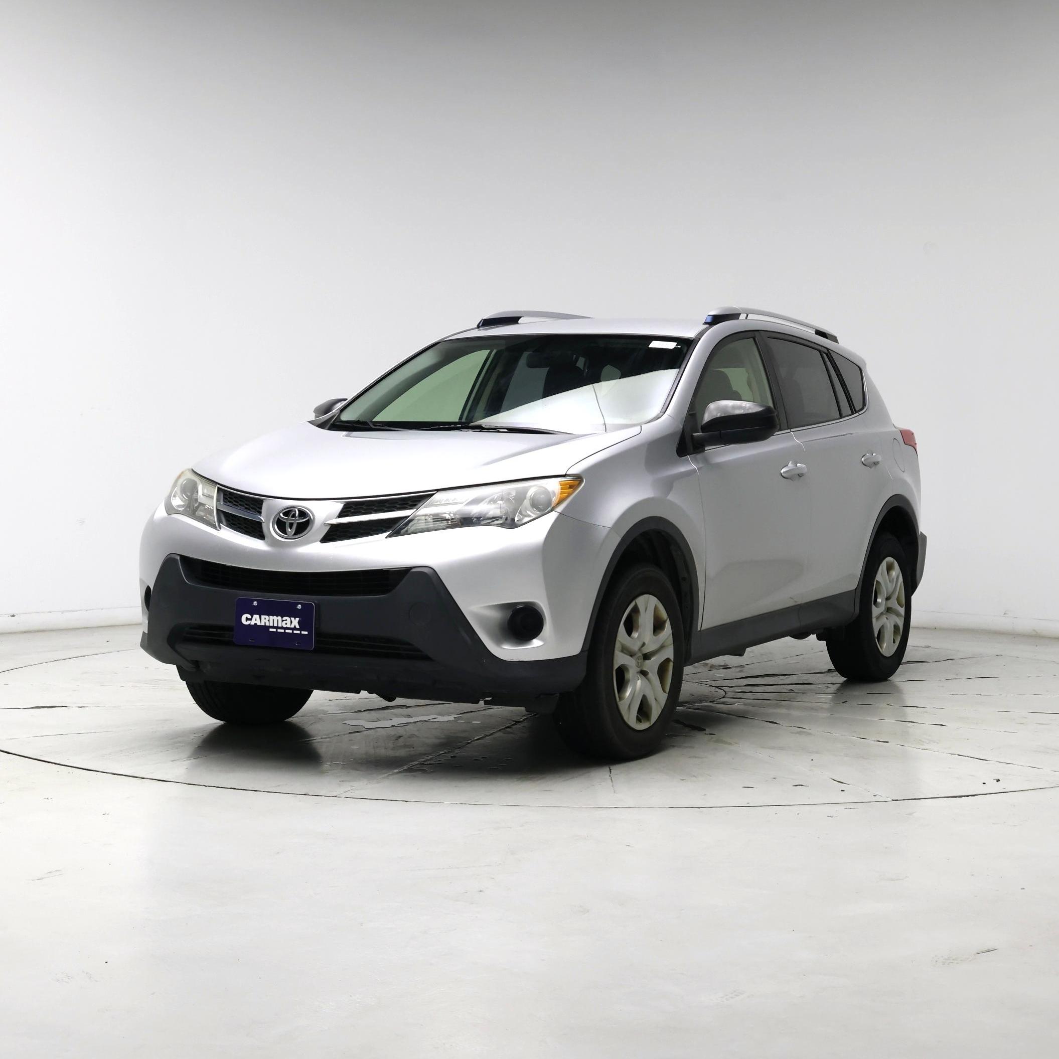 Thumbnail: 2015 Toyota RAV4 - 4