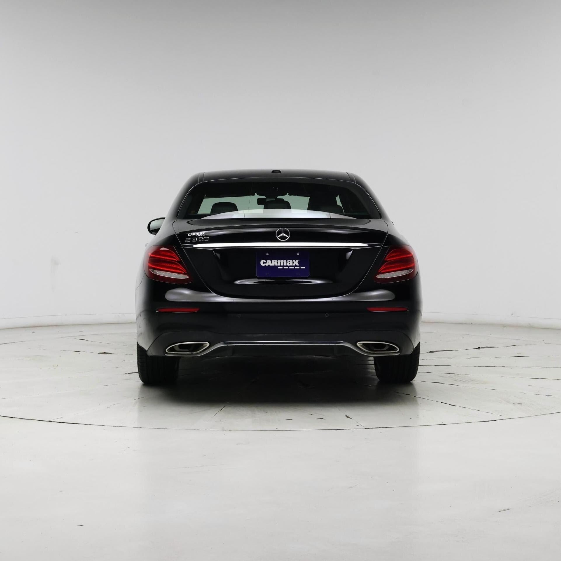 Thumbnail: 2017 Mercedes-Benz E-Class - 6