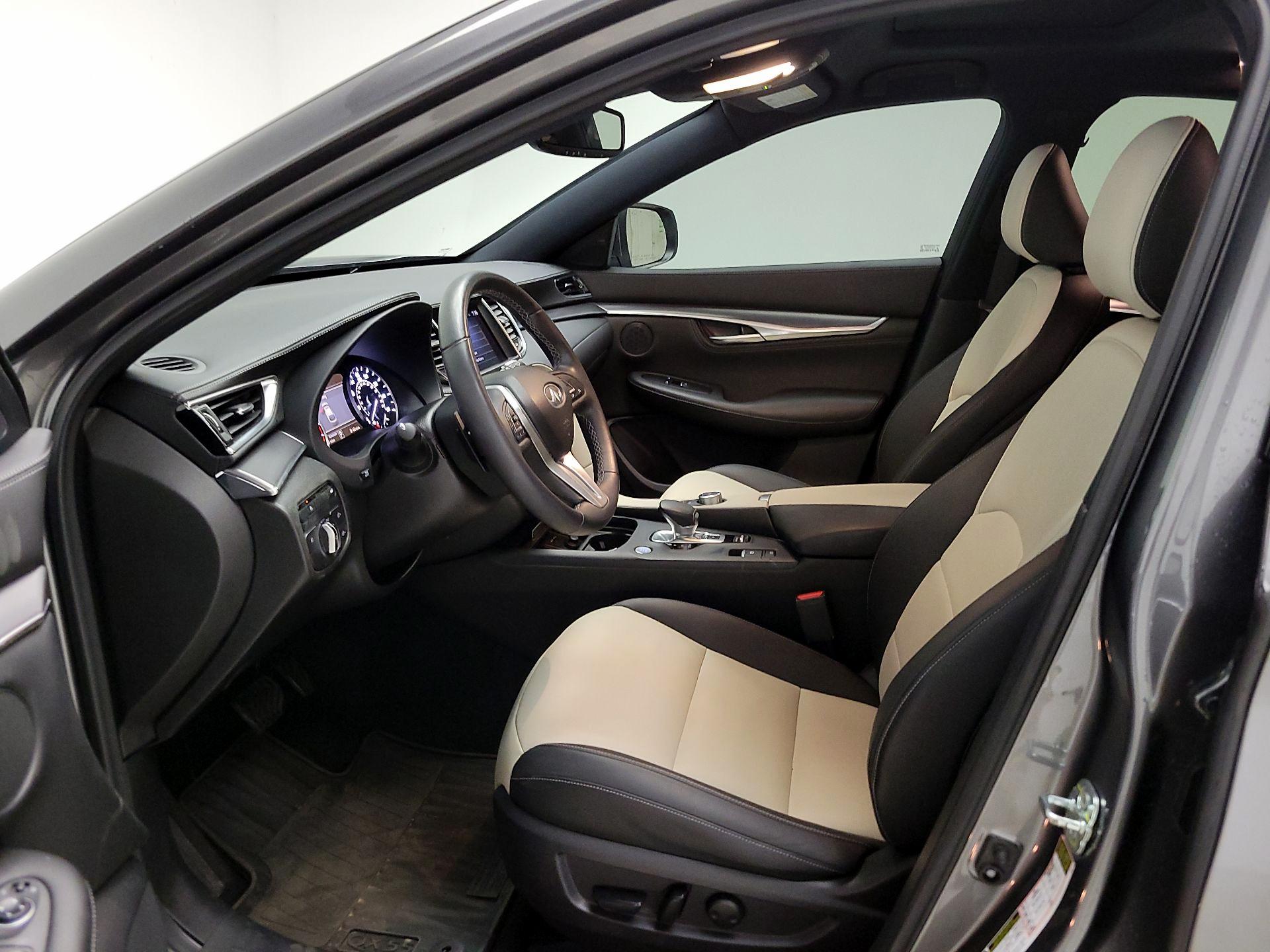 Thumbnail: 2022 INFINITI QX55 - 11