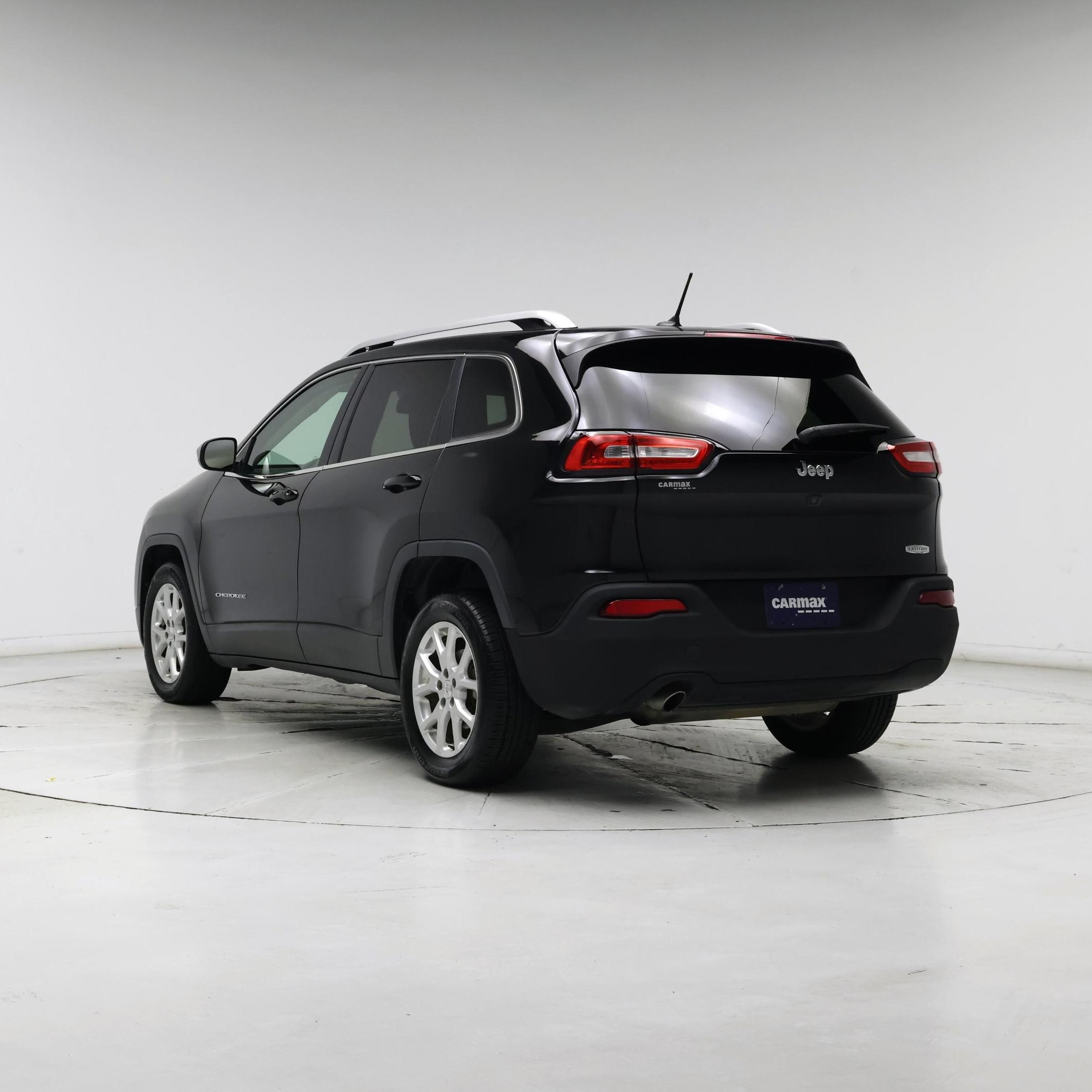 Thumbnail: 2015 Jeep Cherokee - 2