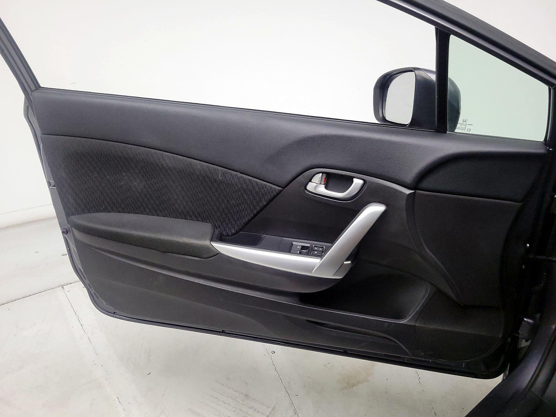Thumbnail: 2015 Honda Civic - 12