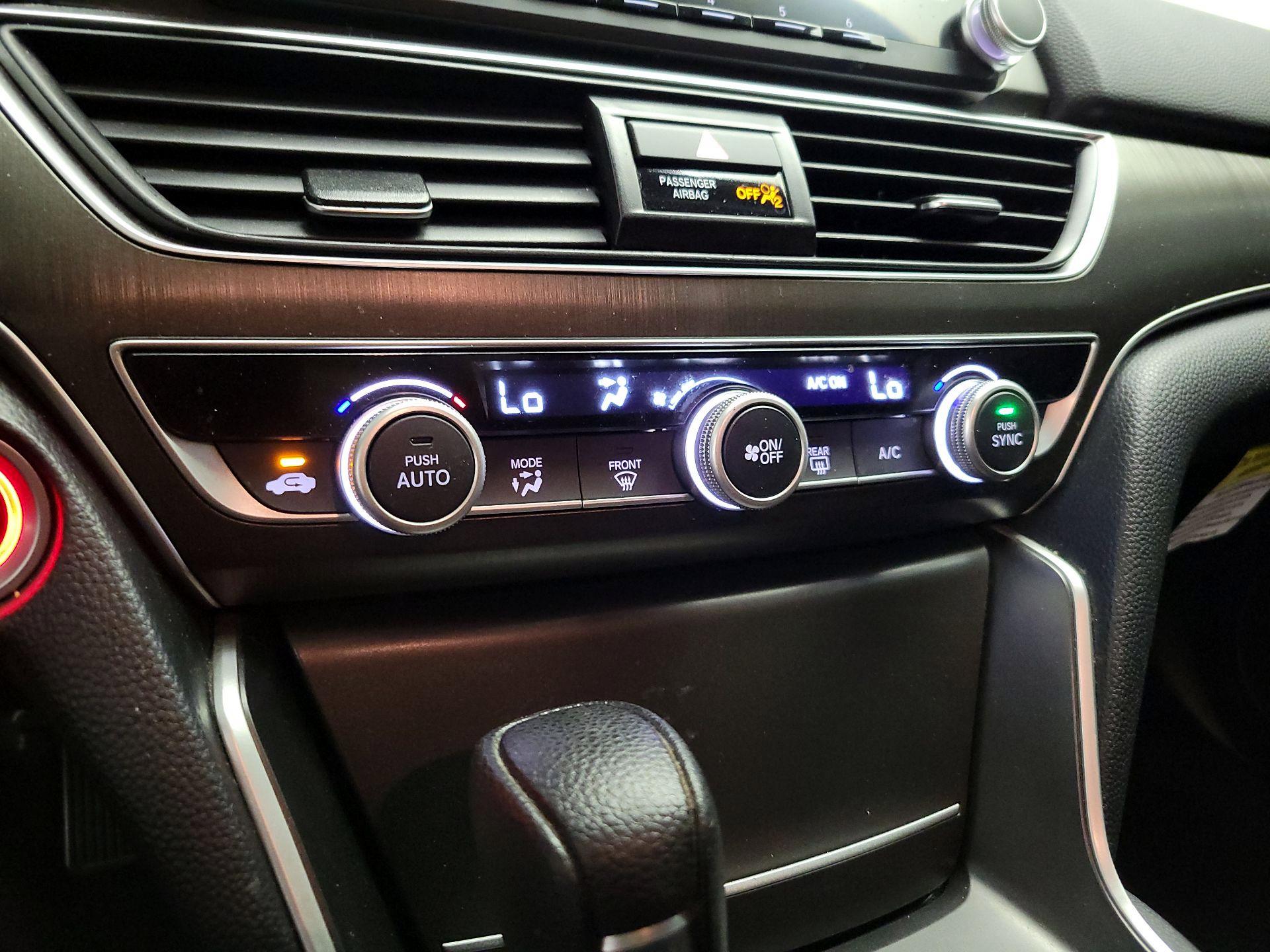 Thumbnail: 2019 Honda Accord - 15