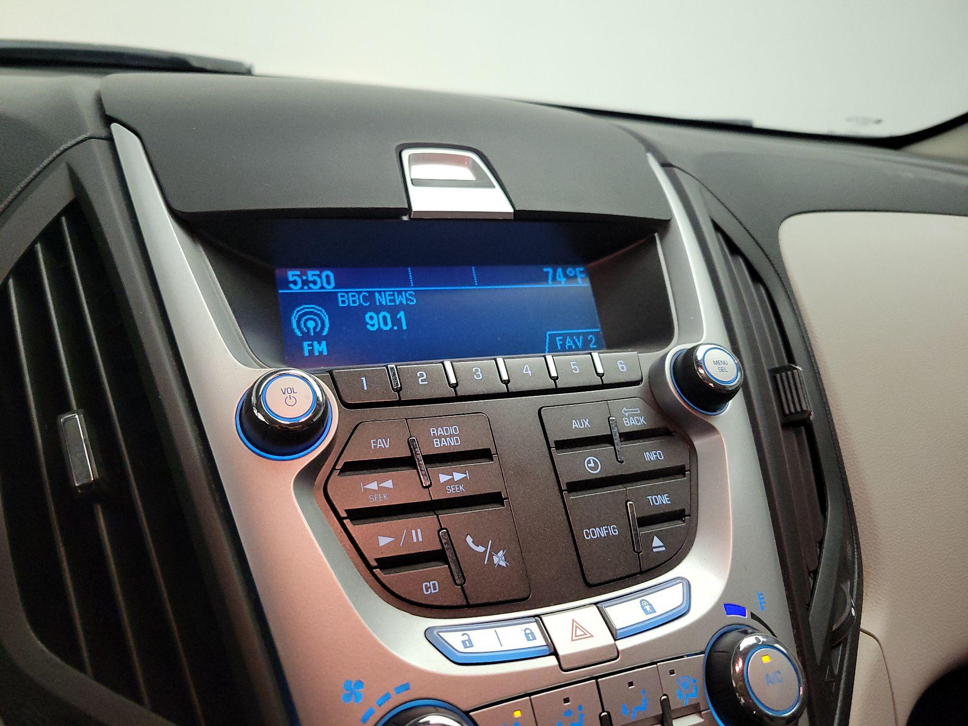 Thumbnail: 2015 Chevrolet Equinox - 13
