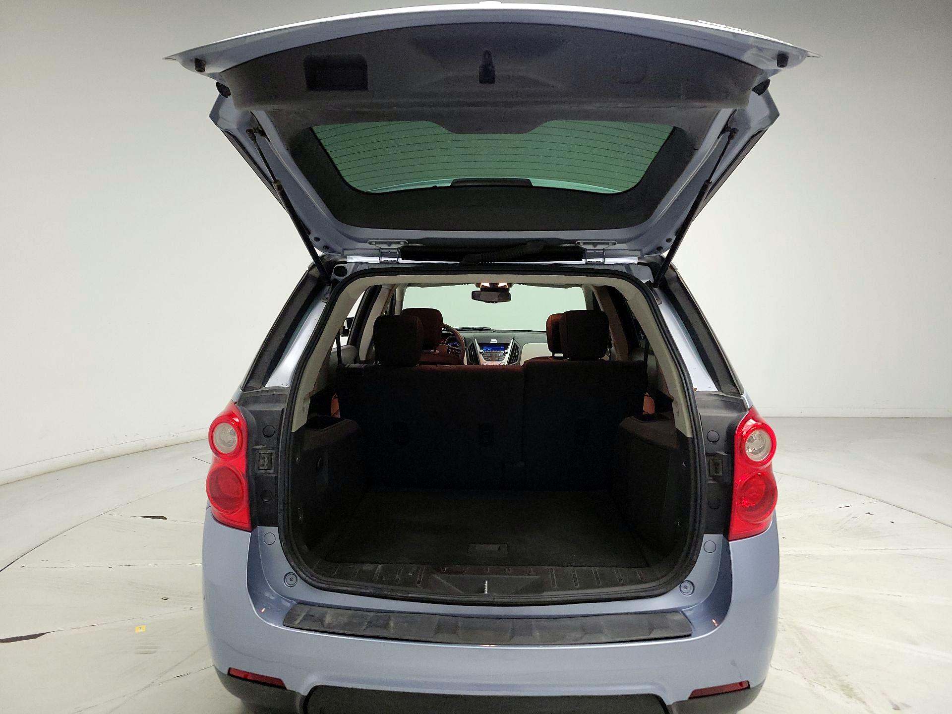 Thumbnail: 2015 Chevrolet Equinox - 18