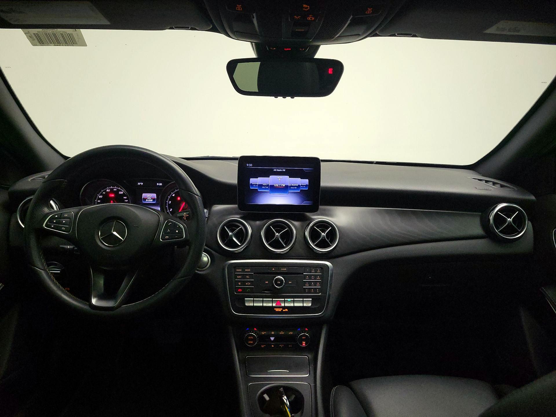 Thumbnail: 2018 Mercedes-Benz GLA - 9