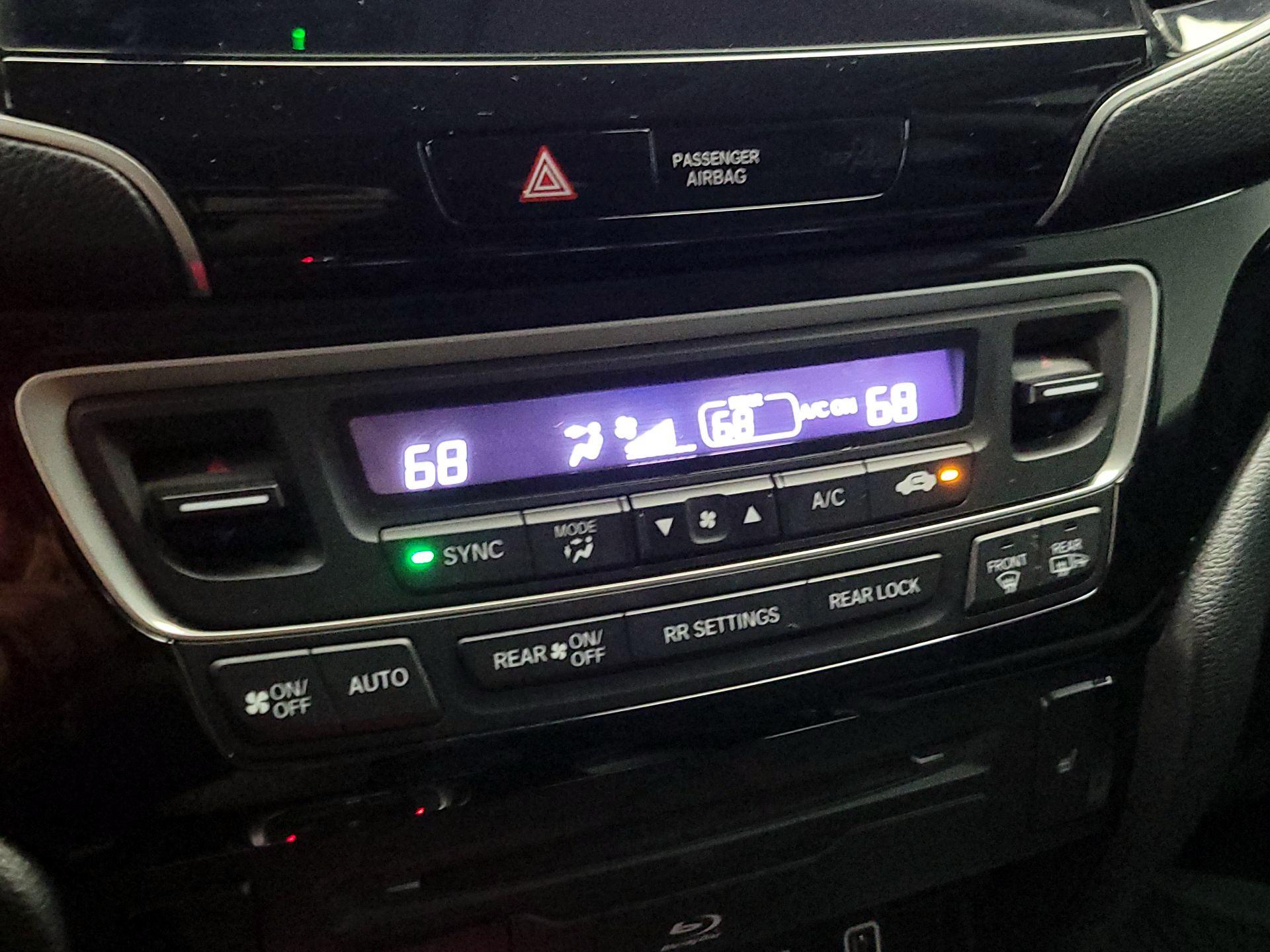 Thumbnail: 2021 Honda Pilot - 17