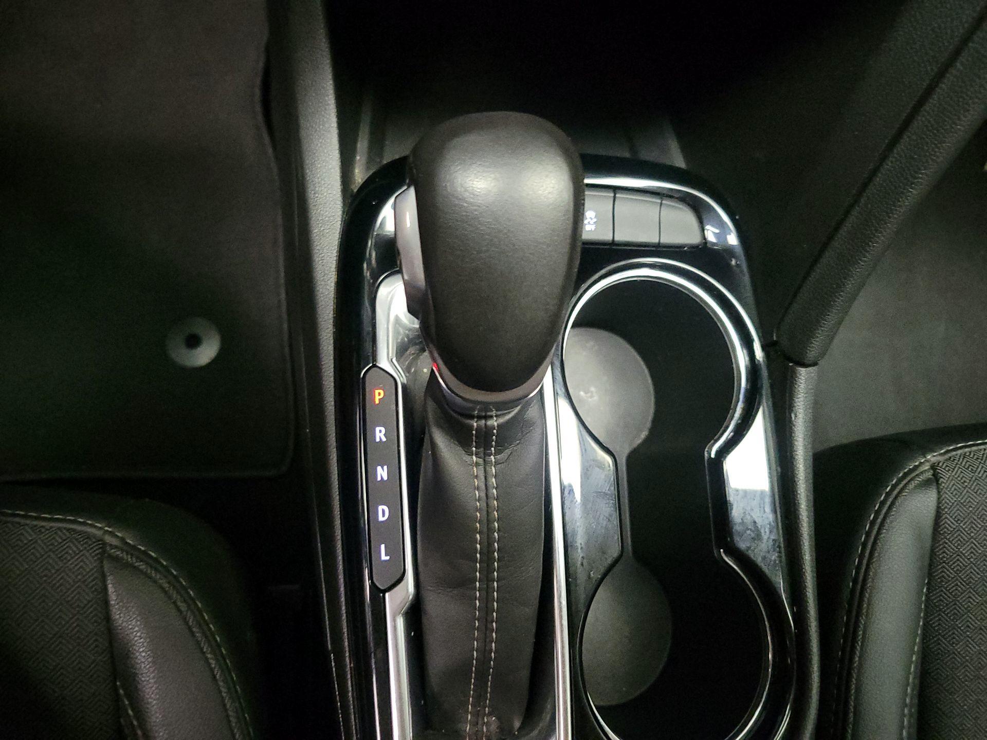 Thumbnail: 2021 Buick Encore GX - 17