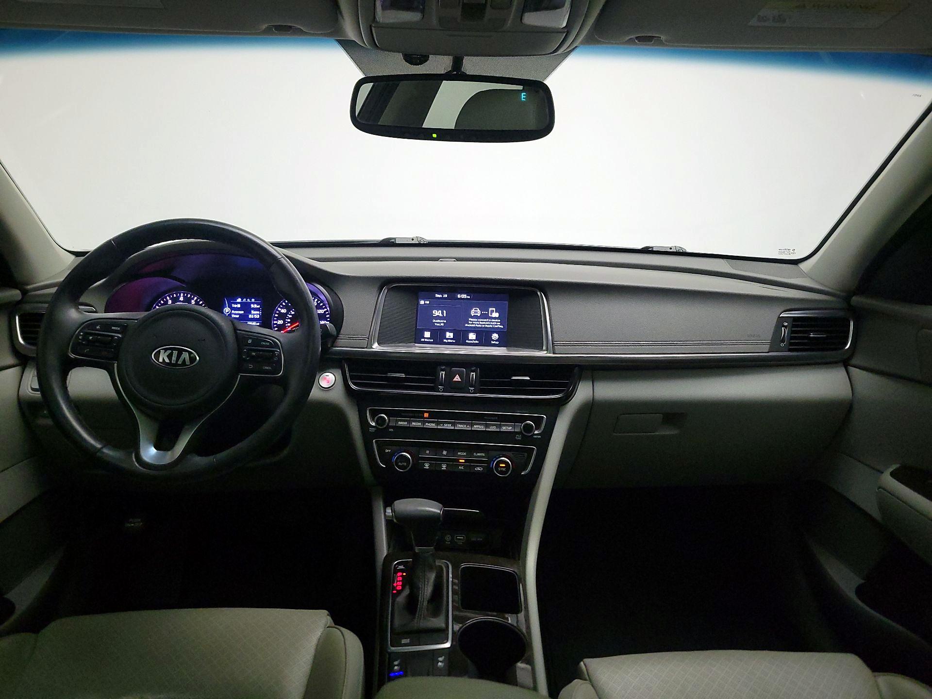 Thumbnail: 2018 Kia Optima - 9