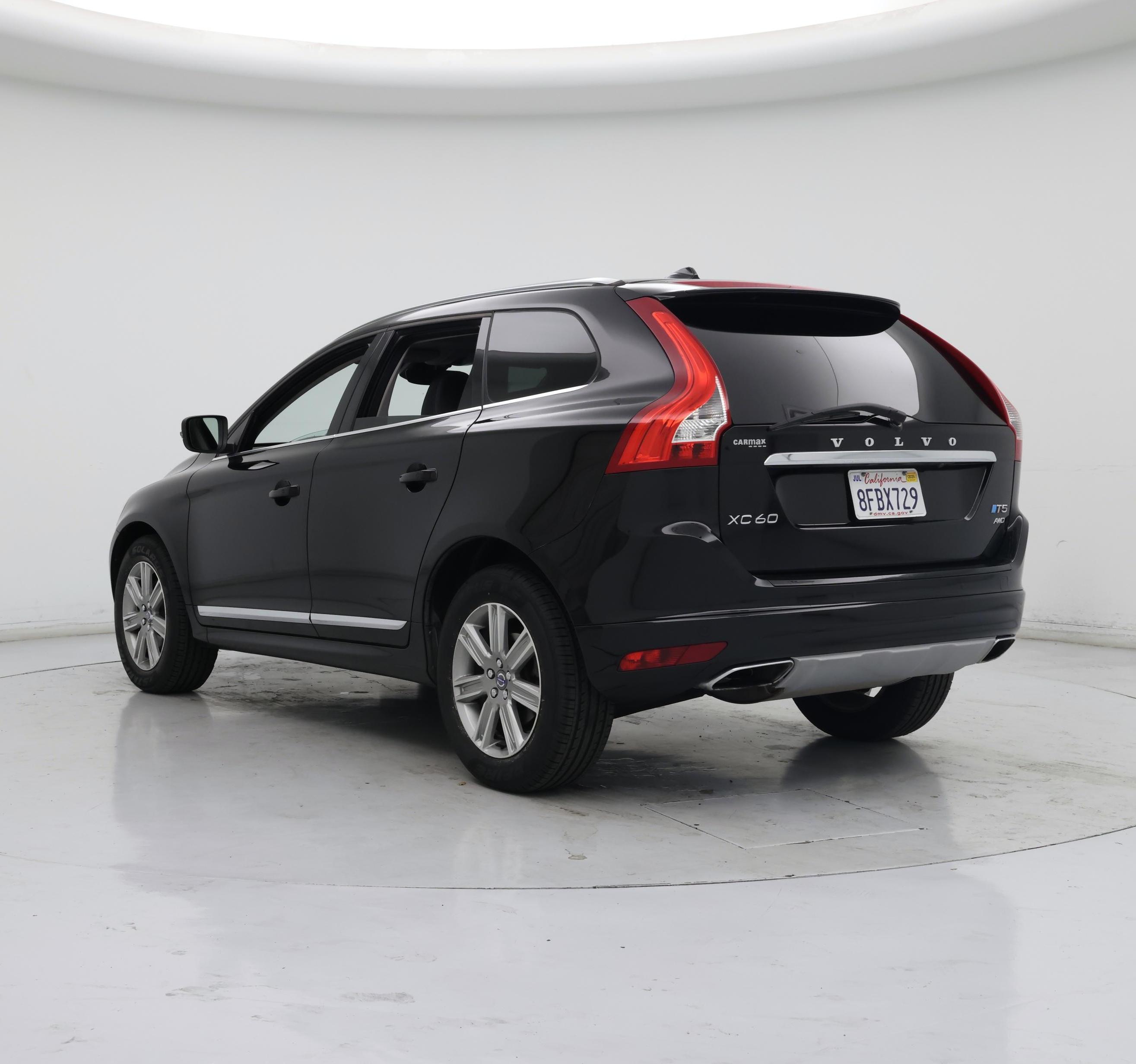 Thumbnail: 2017 Volvo XC60 - 2