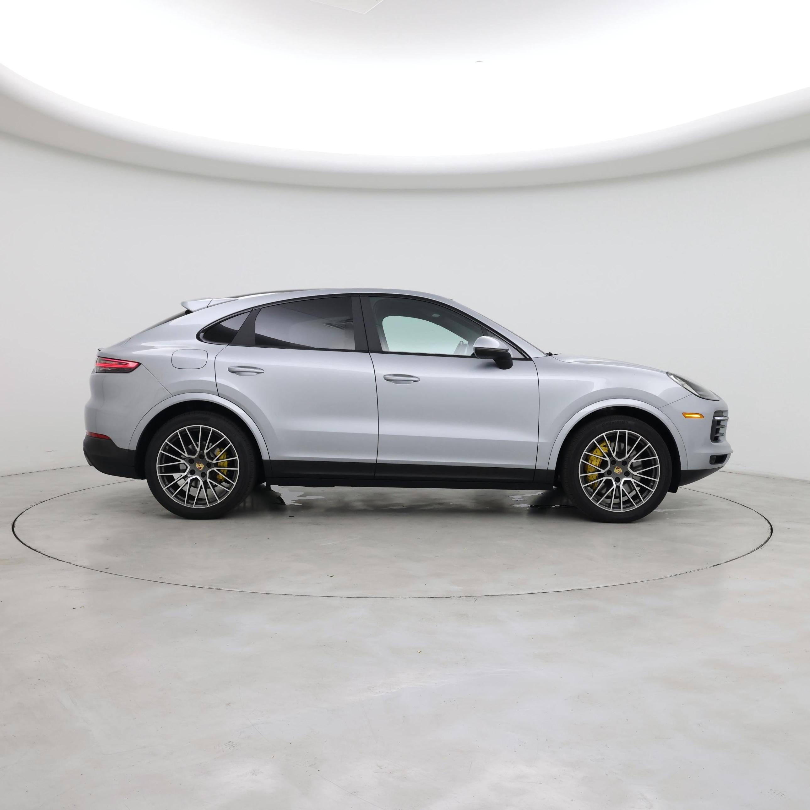 Thumbnail: 2020 Porsche Cayenne - 7