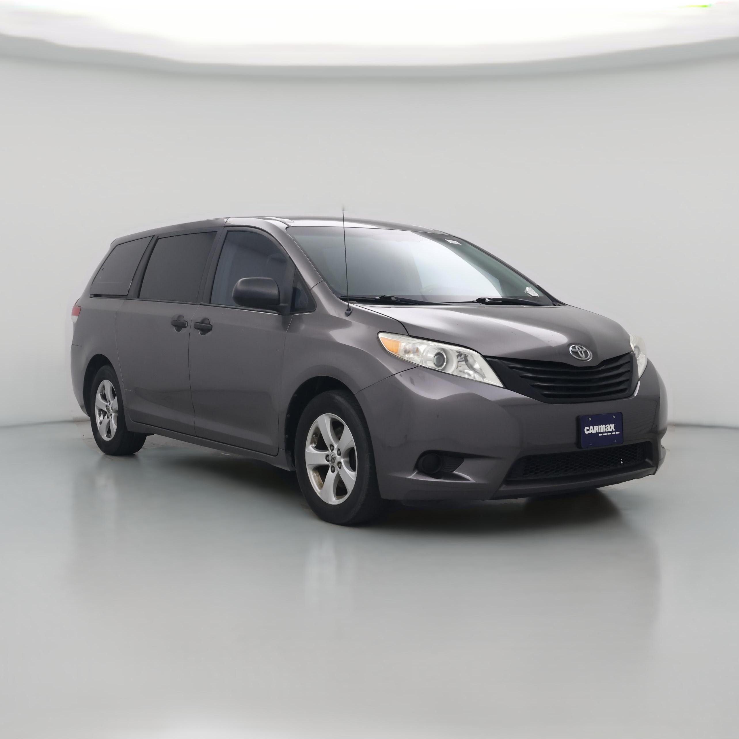 Thumbnail: 2014 Toyota Sienna - 1