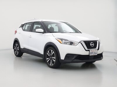 White 2020 Nissan Kicks SV