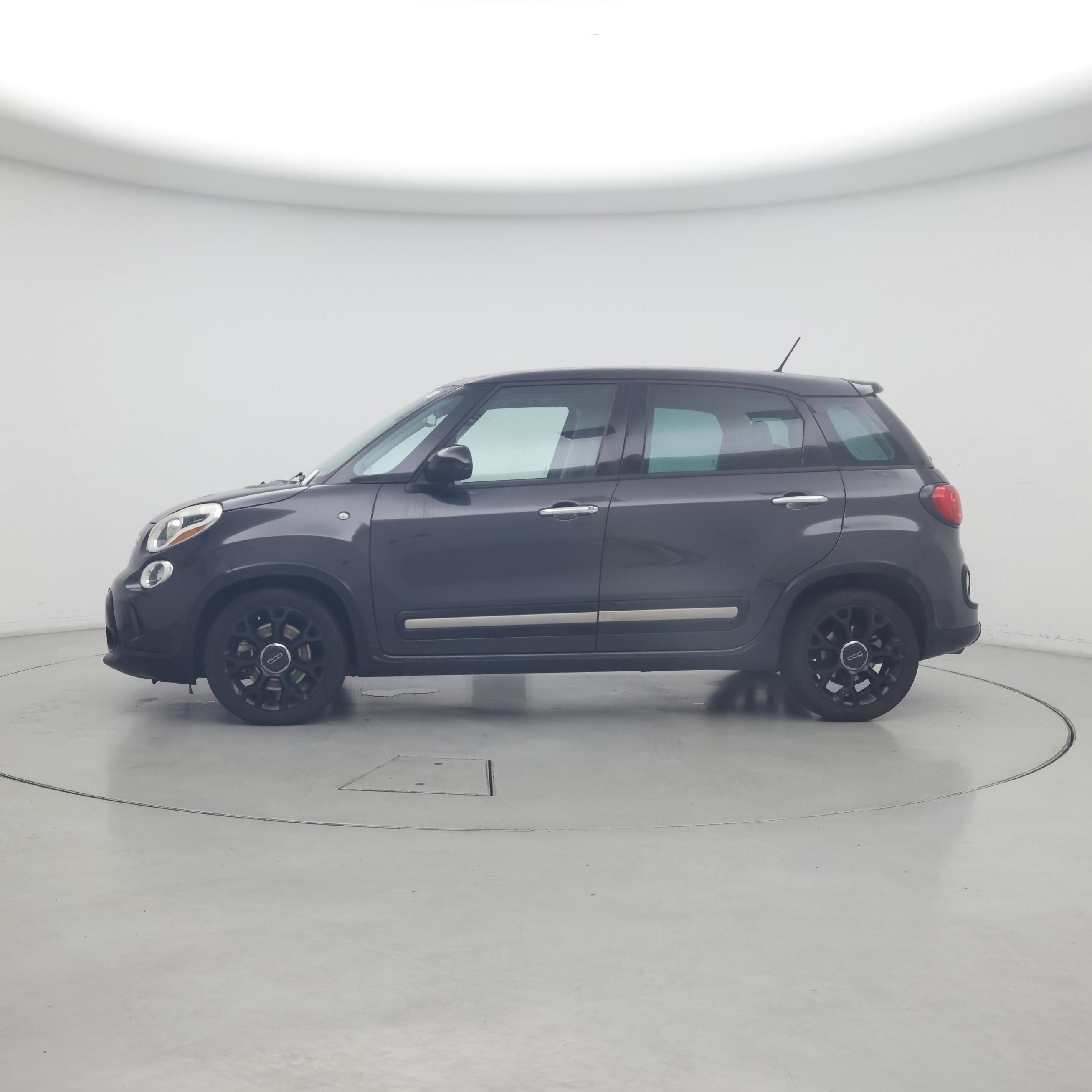 Thumbnail: 2015 Fiat 500L - 3