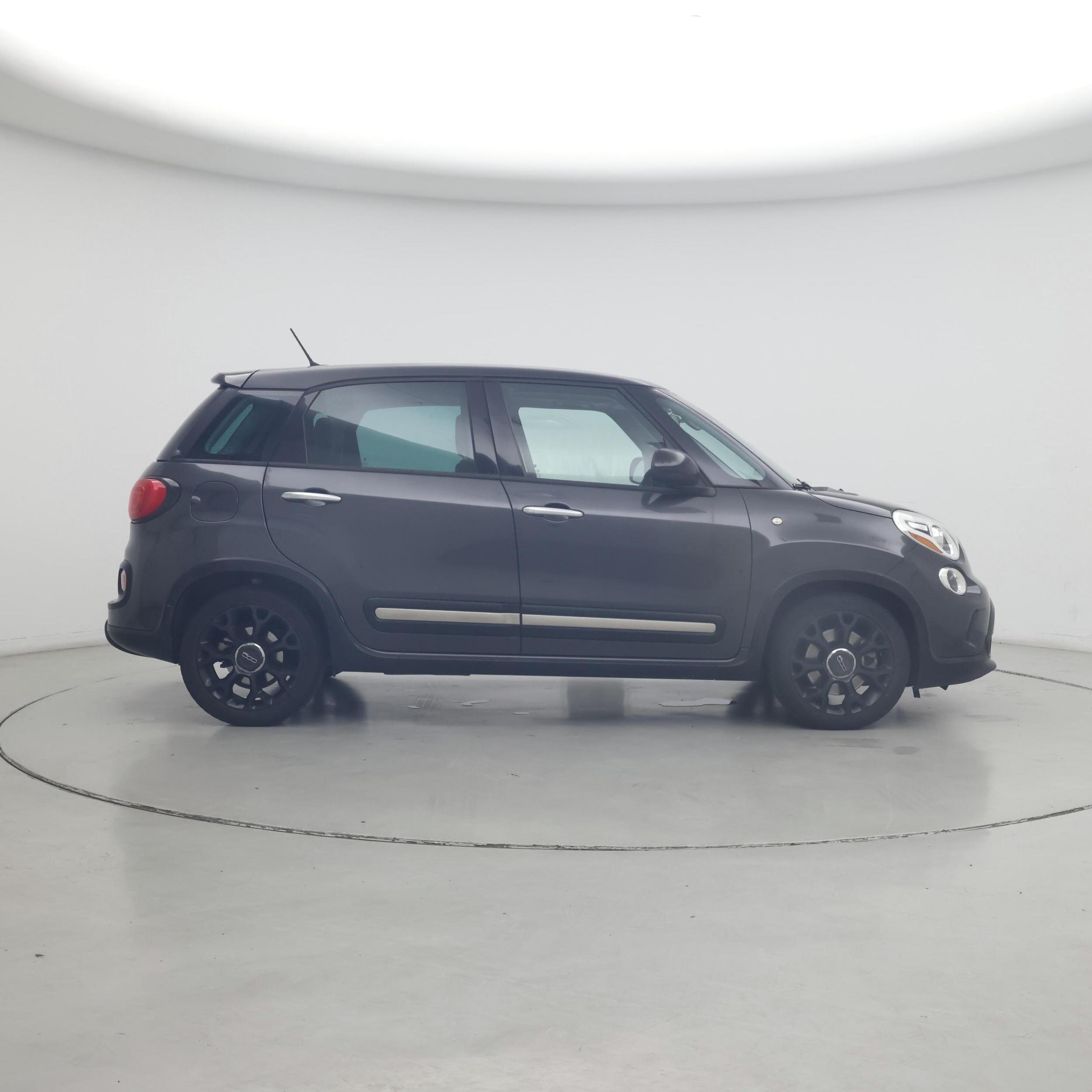 Thumbnail: 2015 Fiat 500L - 7
