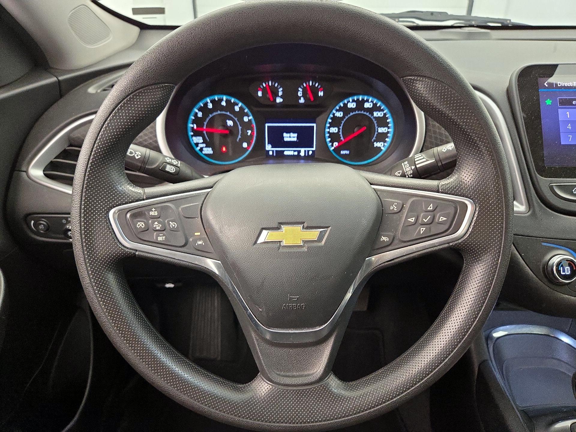Thumbnail: 2023 Chevrolet Malibu - 10